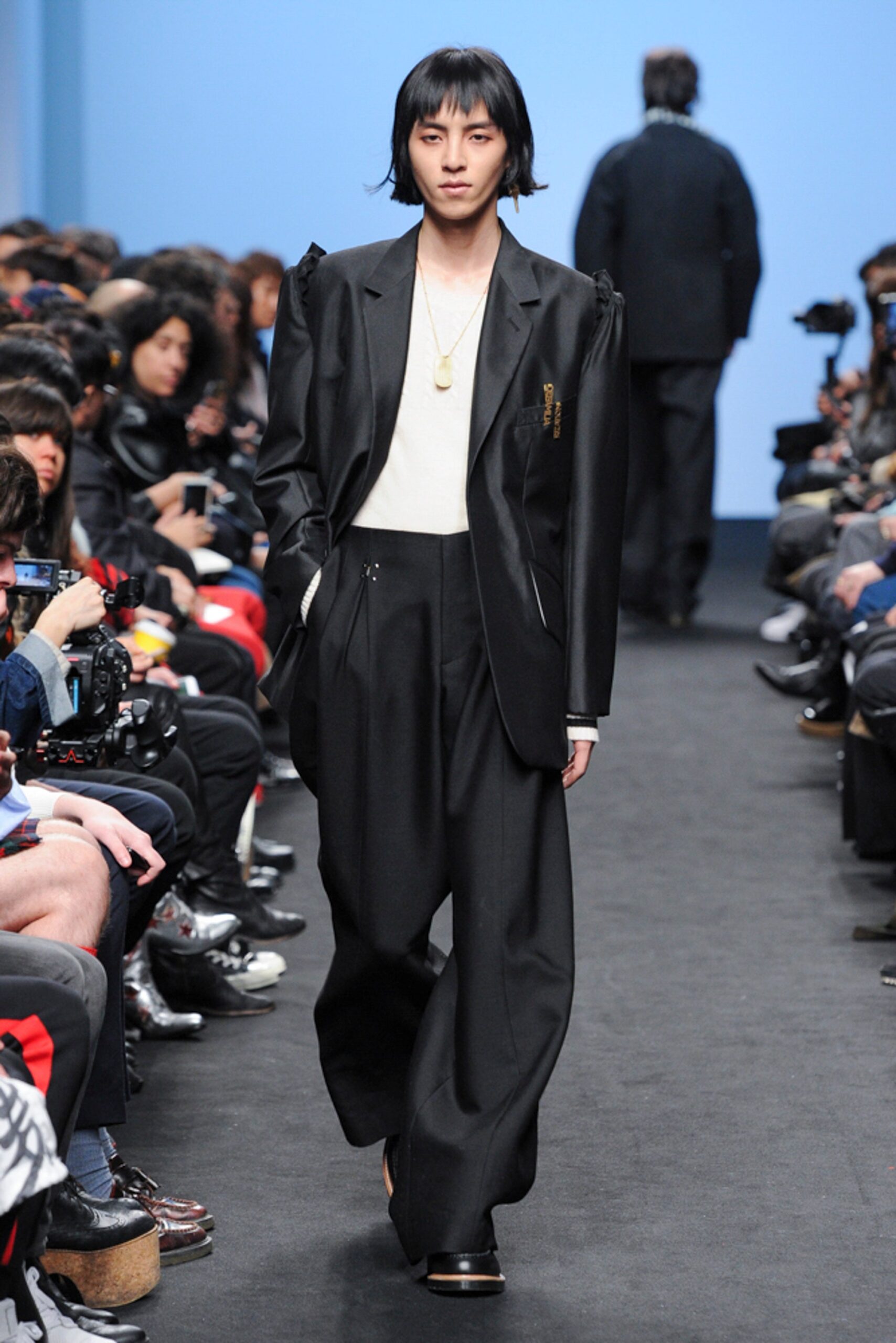 Münn Seoul F/W 18 Look 21