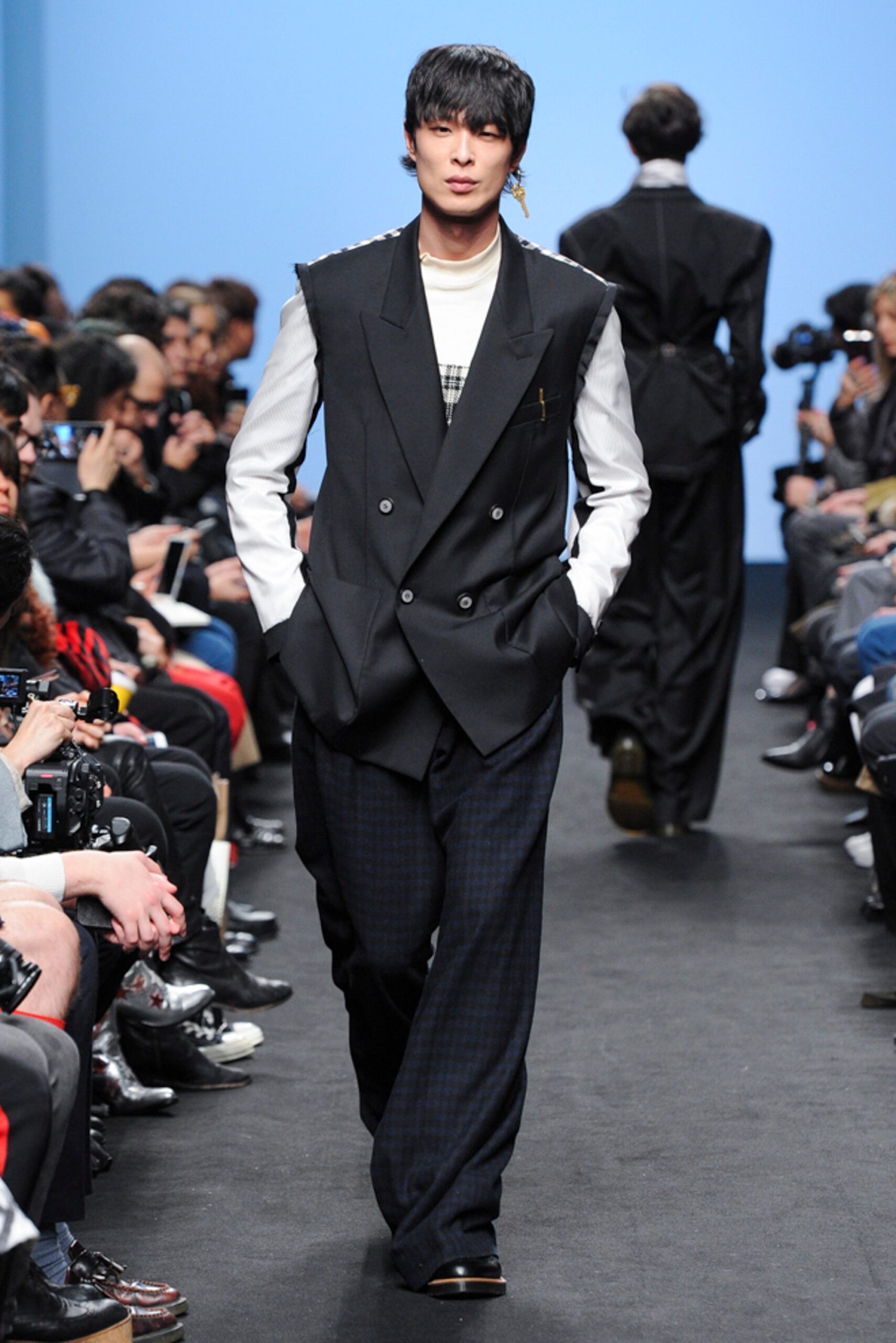 Münn Seoul F/W 18 Look 28