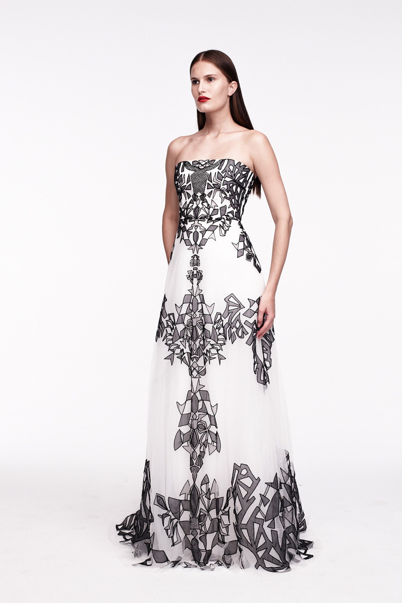 Monique Lhuillier Resort 15 Look 50