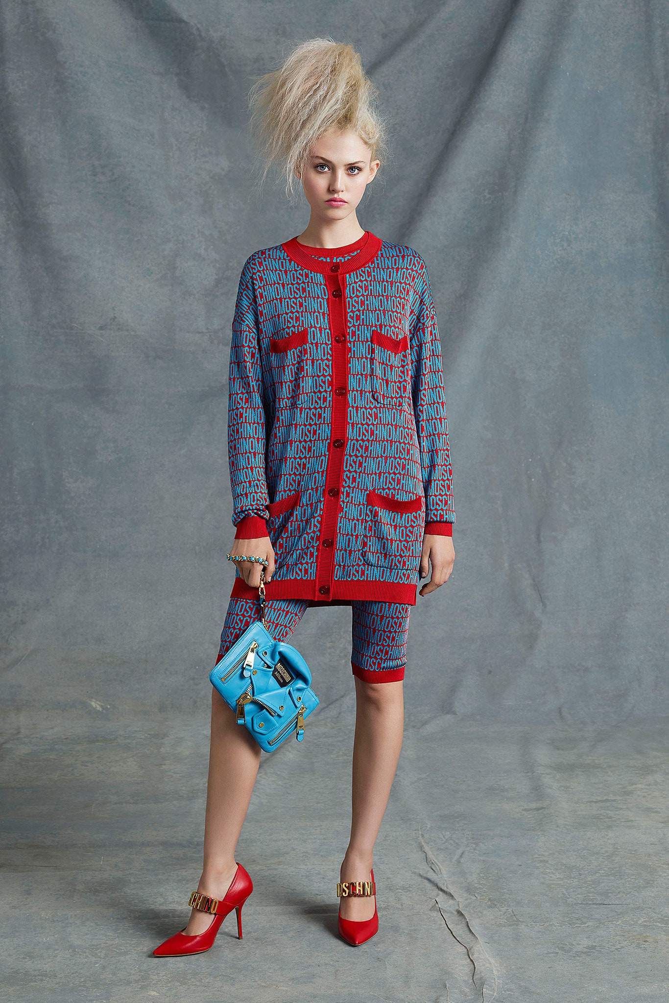 Moschino Resort 15 Look 6