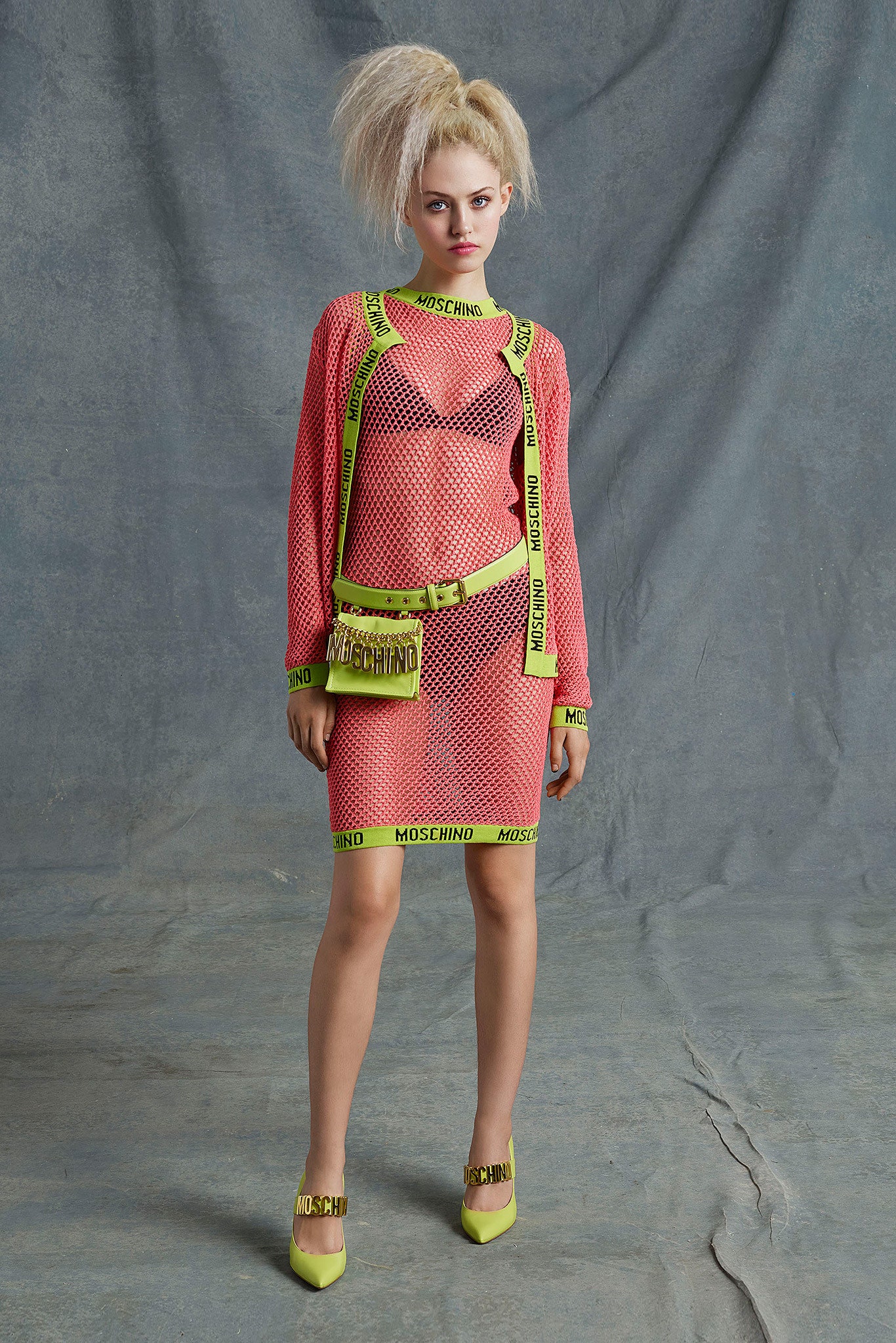 Moschino Resort 15 Look 8