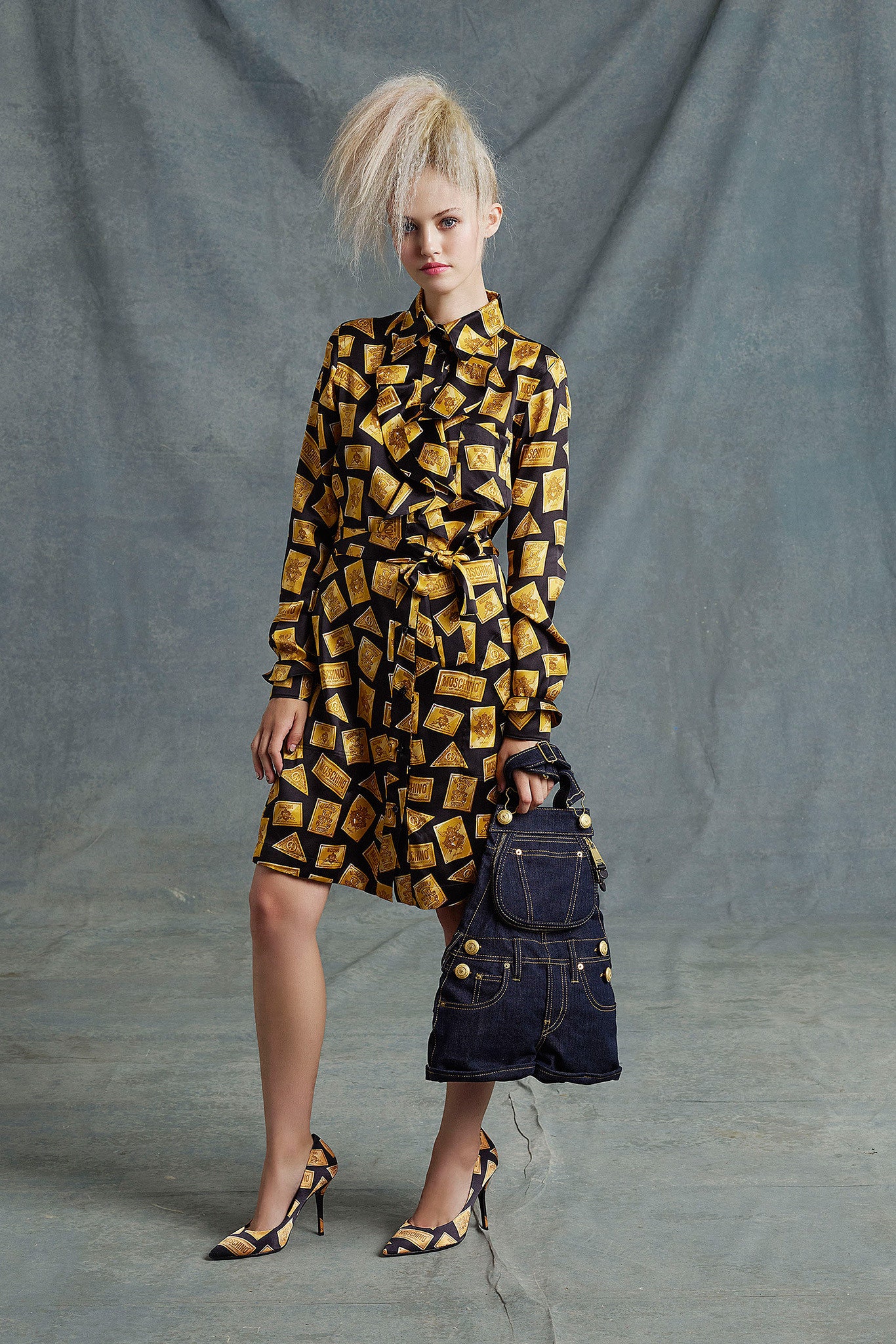 Moschino Resort 15 Look 26