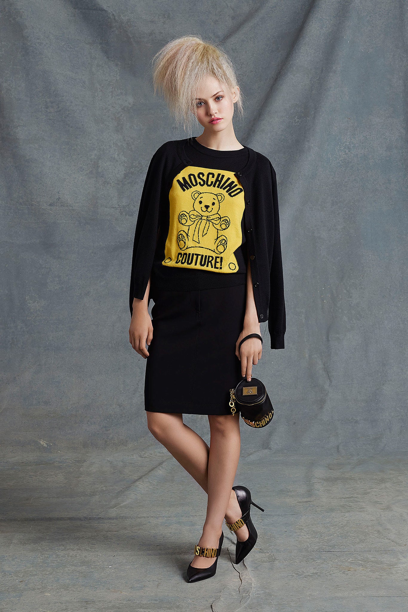 Moschino Resort 15 Look 27