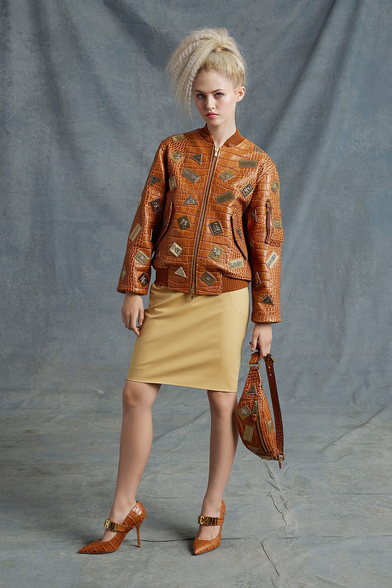 Moschino Resort 15 Look 44