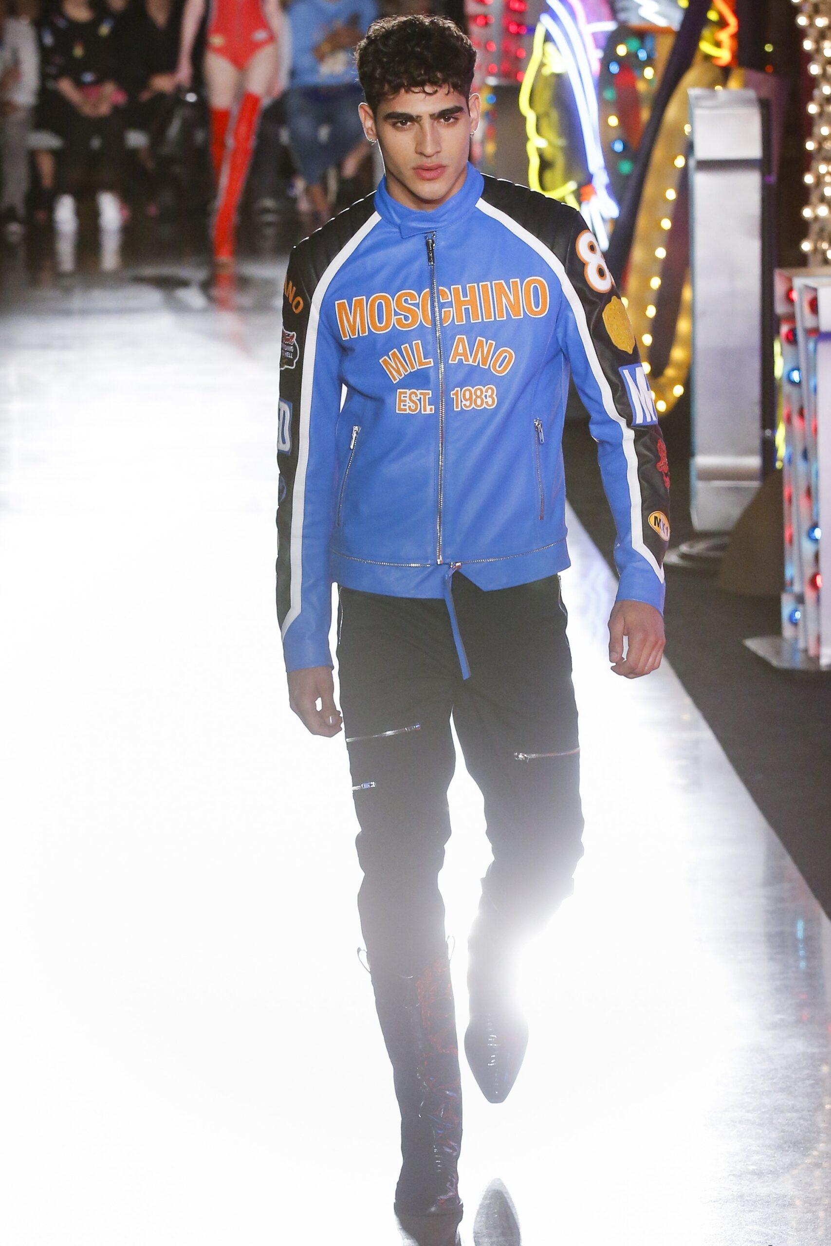 Moschino S/S 18 Menswear Look 19