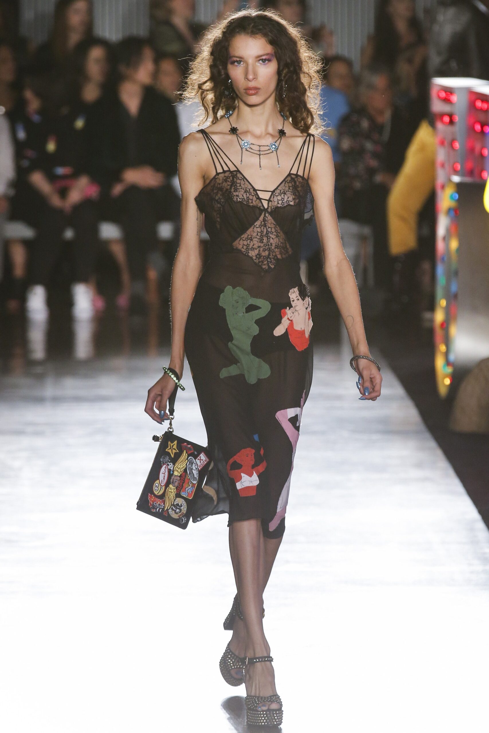 Moschino S/S 18 Menswear Look 23