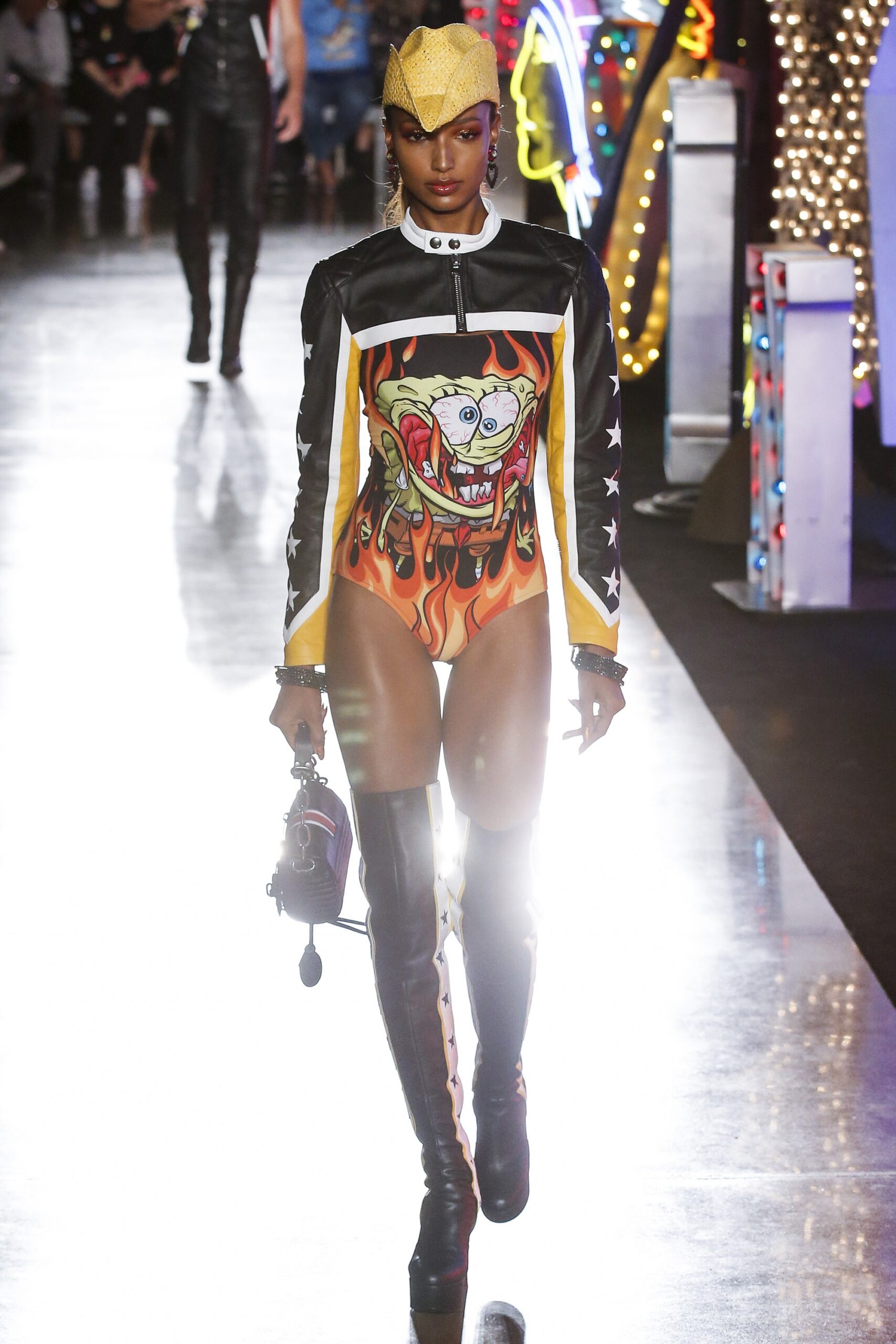 Moschino S/S 18 Menswear Look 26