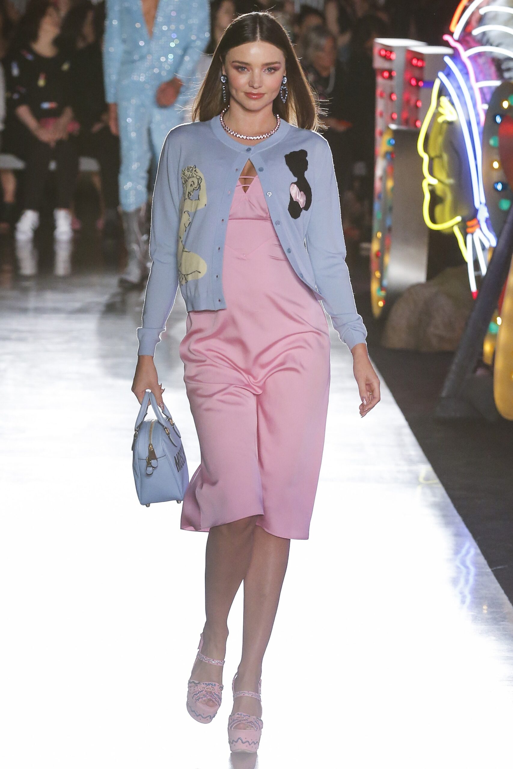 Moschino S/S 18 Menswear Look 33