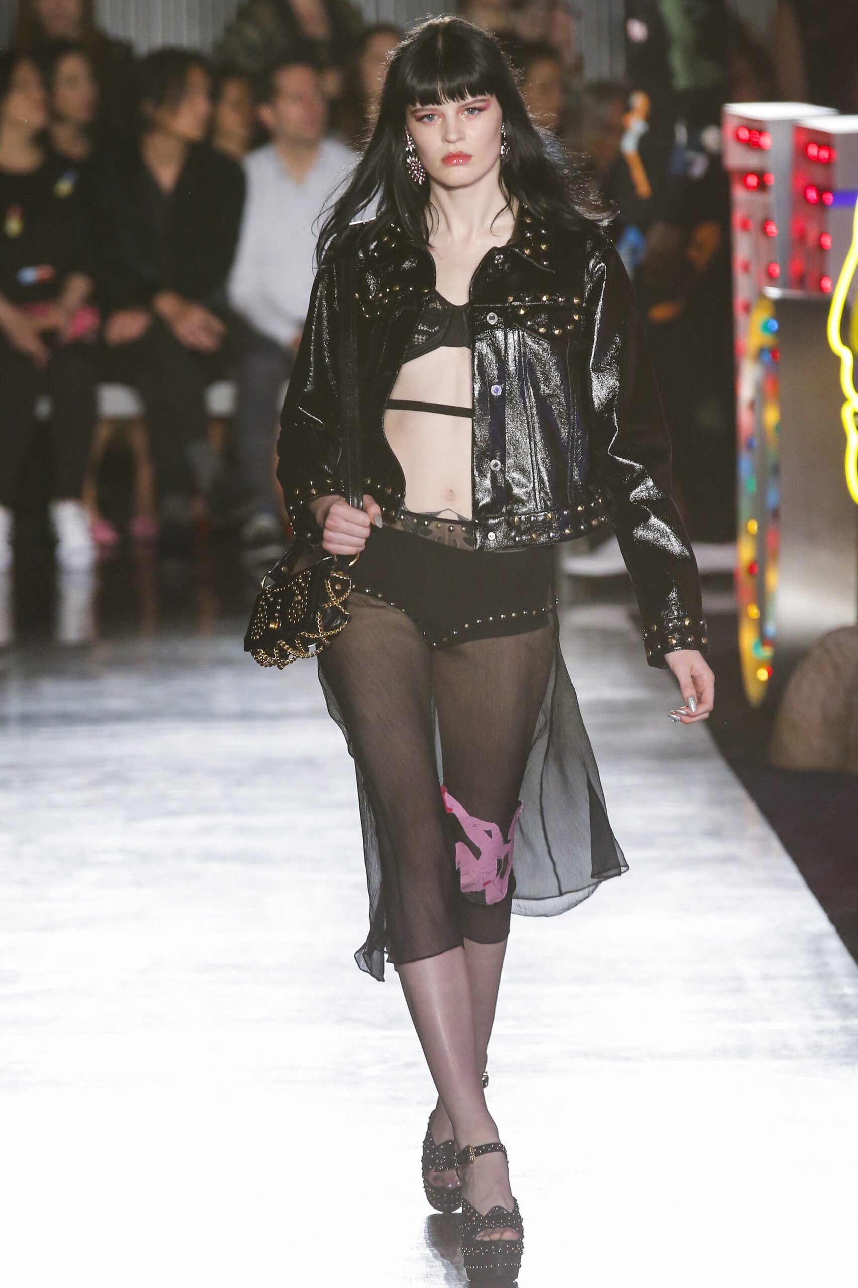 Moschino S/S 18 Menswear Look 57
