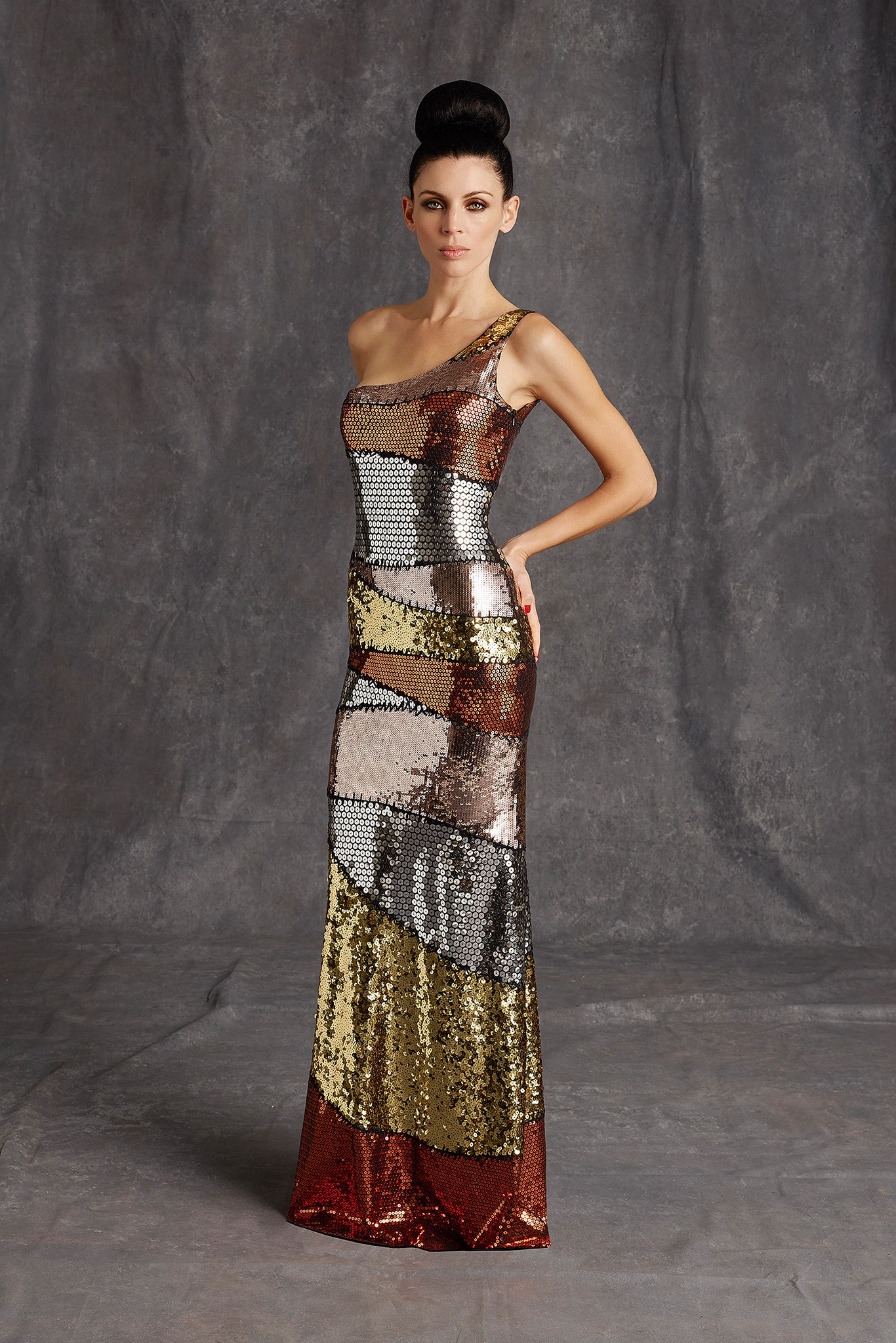 Moschino F/W 15 Look 27