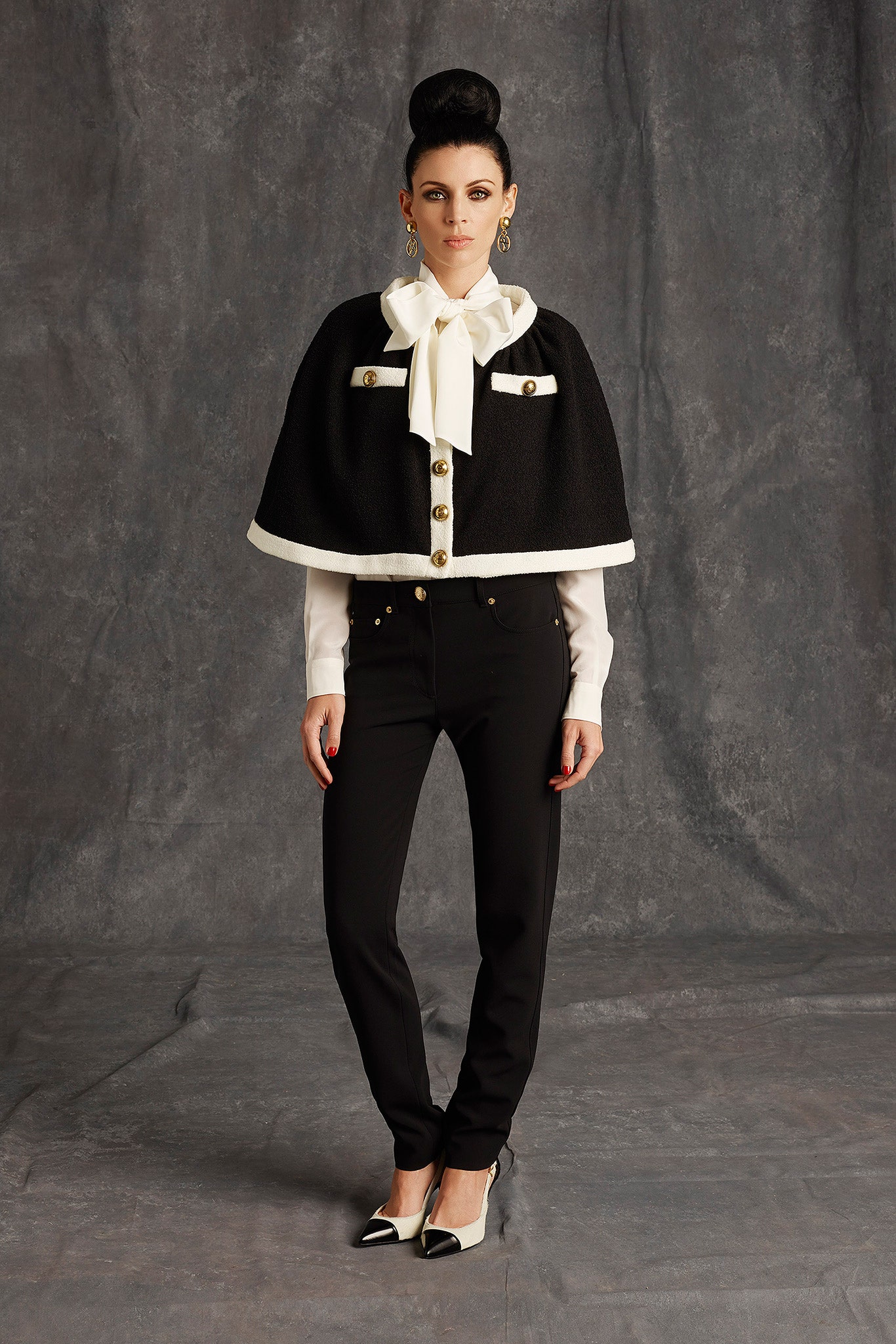 Moschino F/W 15 Look 34