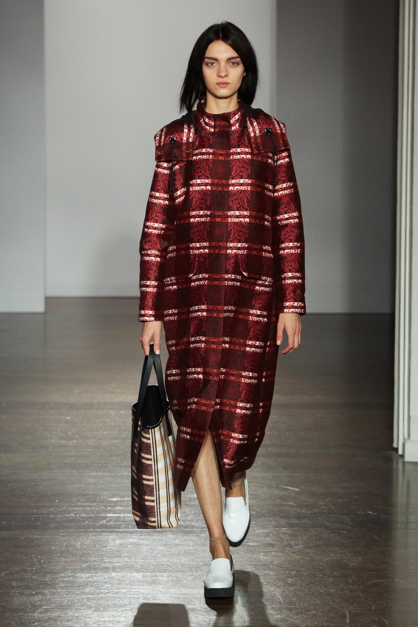 Mother of Pearl Fall 2014 Ready-to-Wear