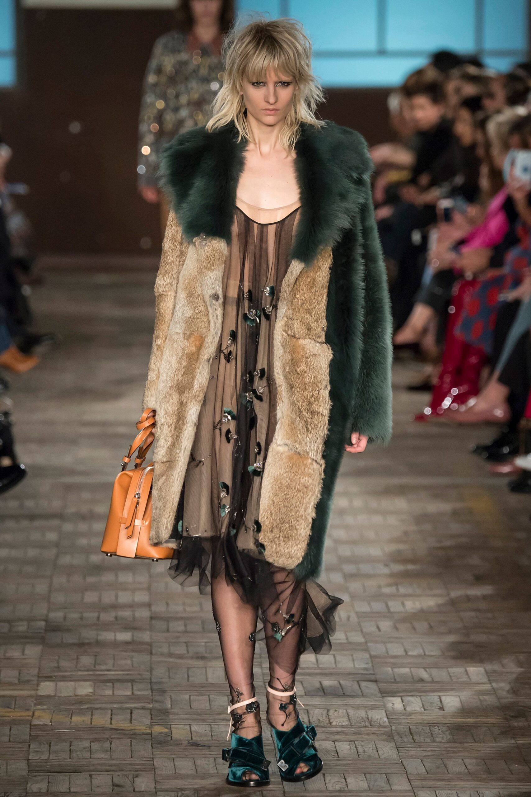 No. 21 F/W 16 Look 4