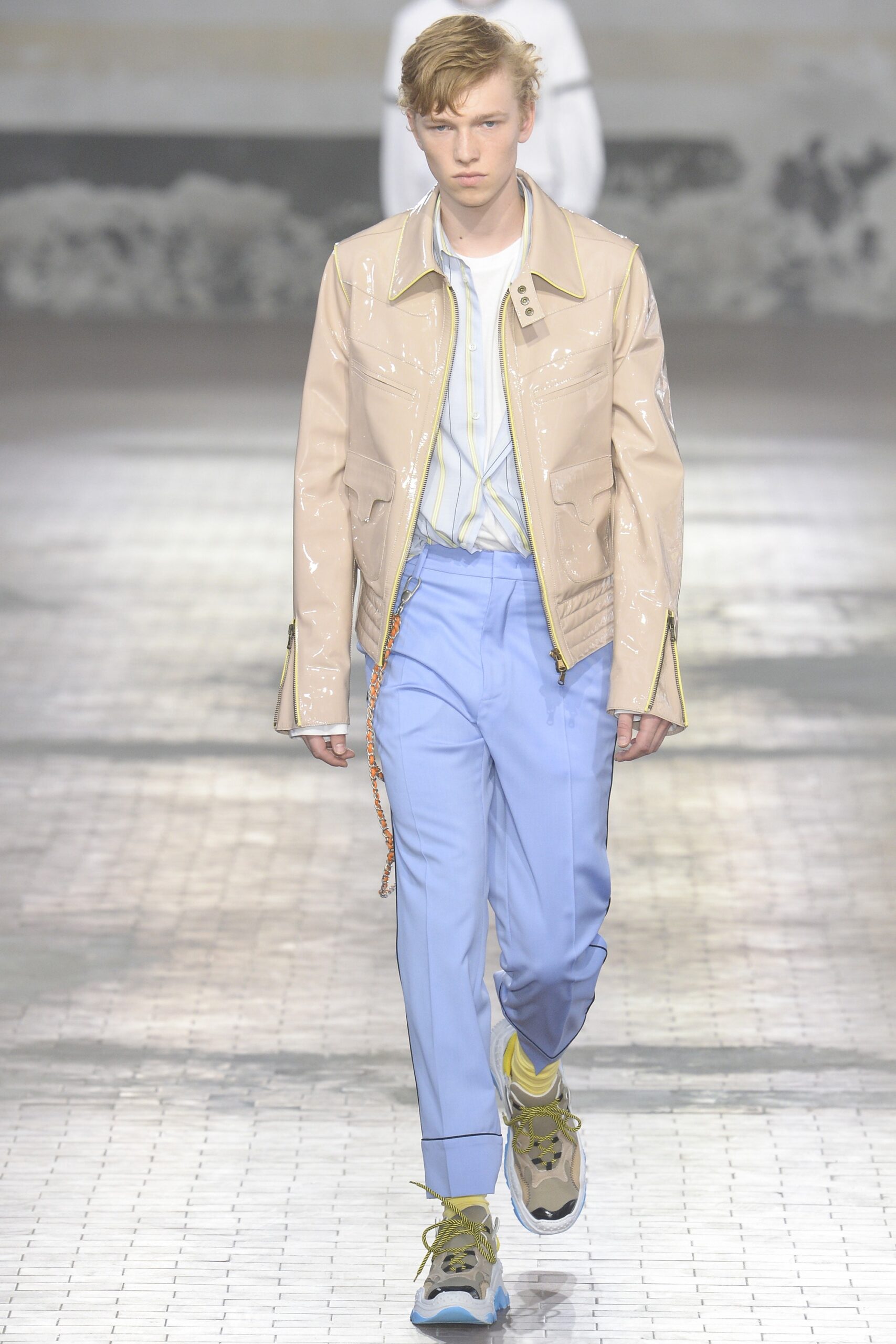 No. 21 S/S 18 Menswear Look 9