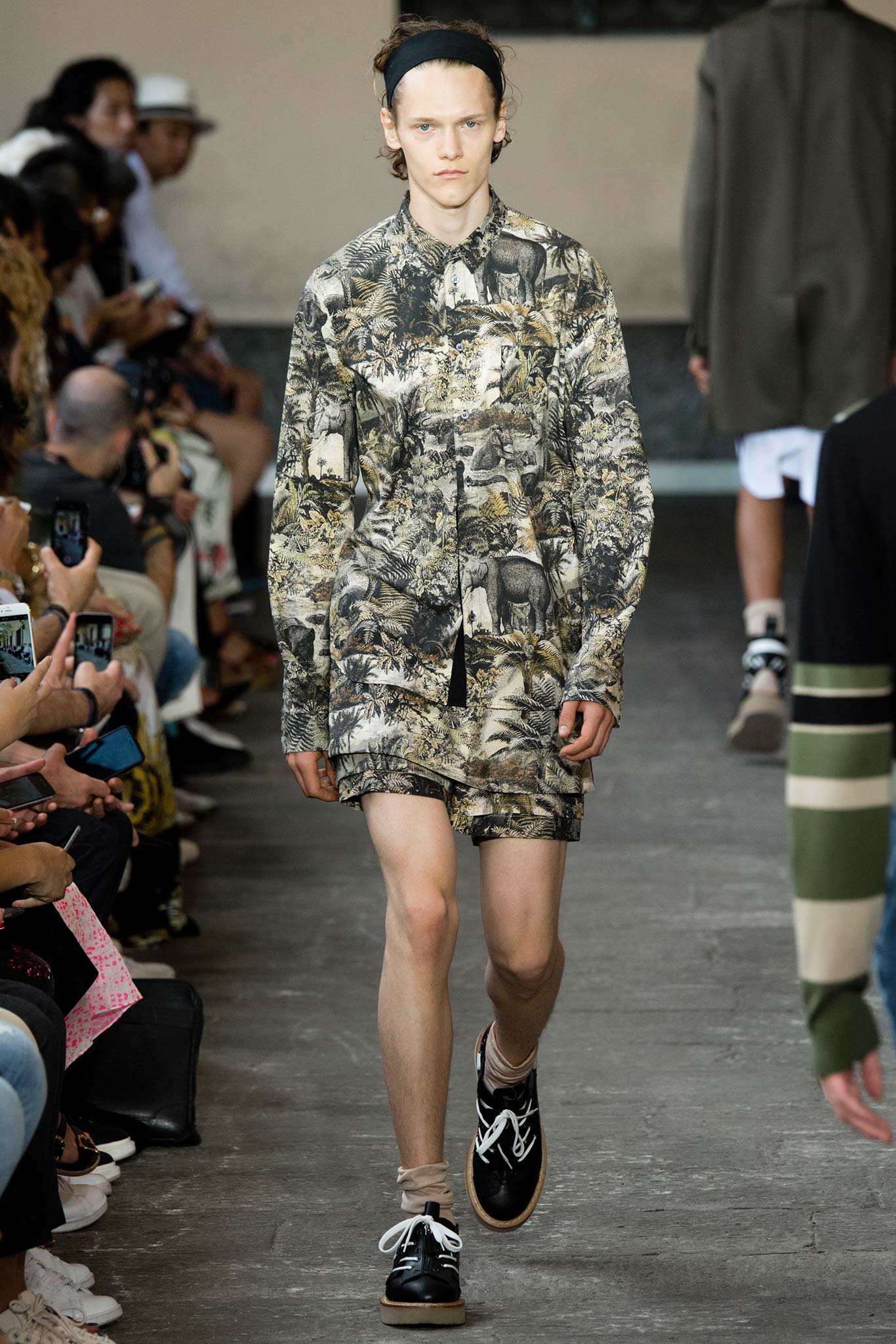 No. 21 S/S 16 Menswear Look 8