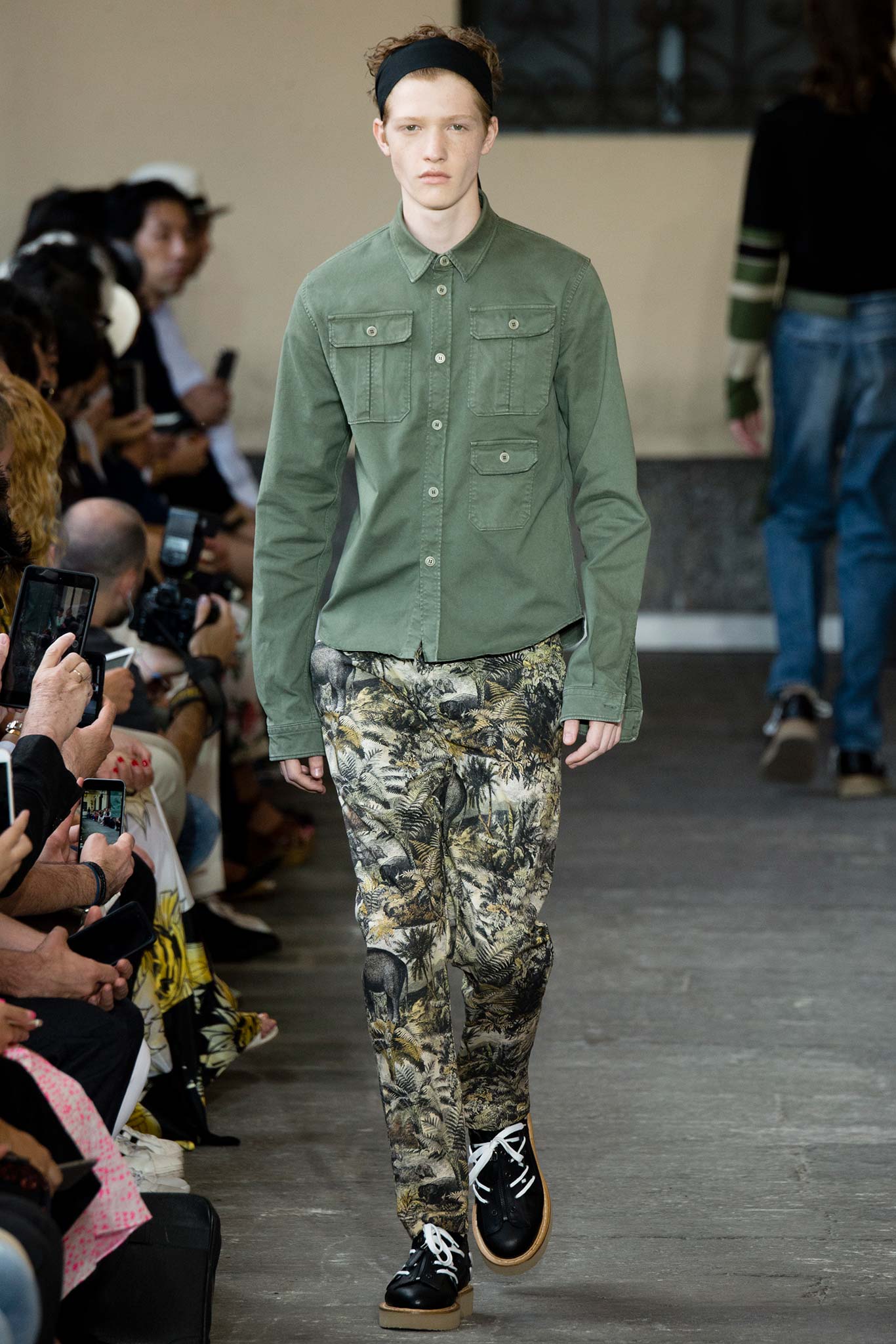 No. 21 S/S 16 Menswear Look 9