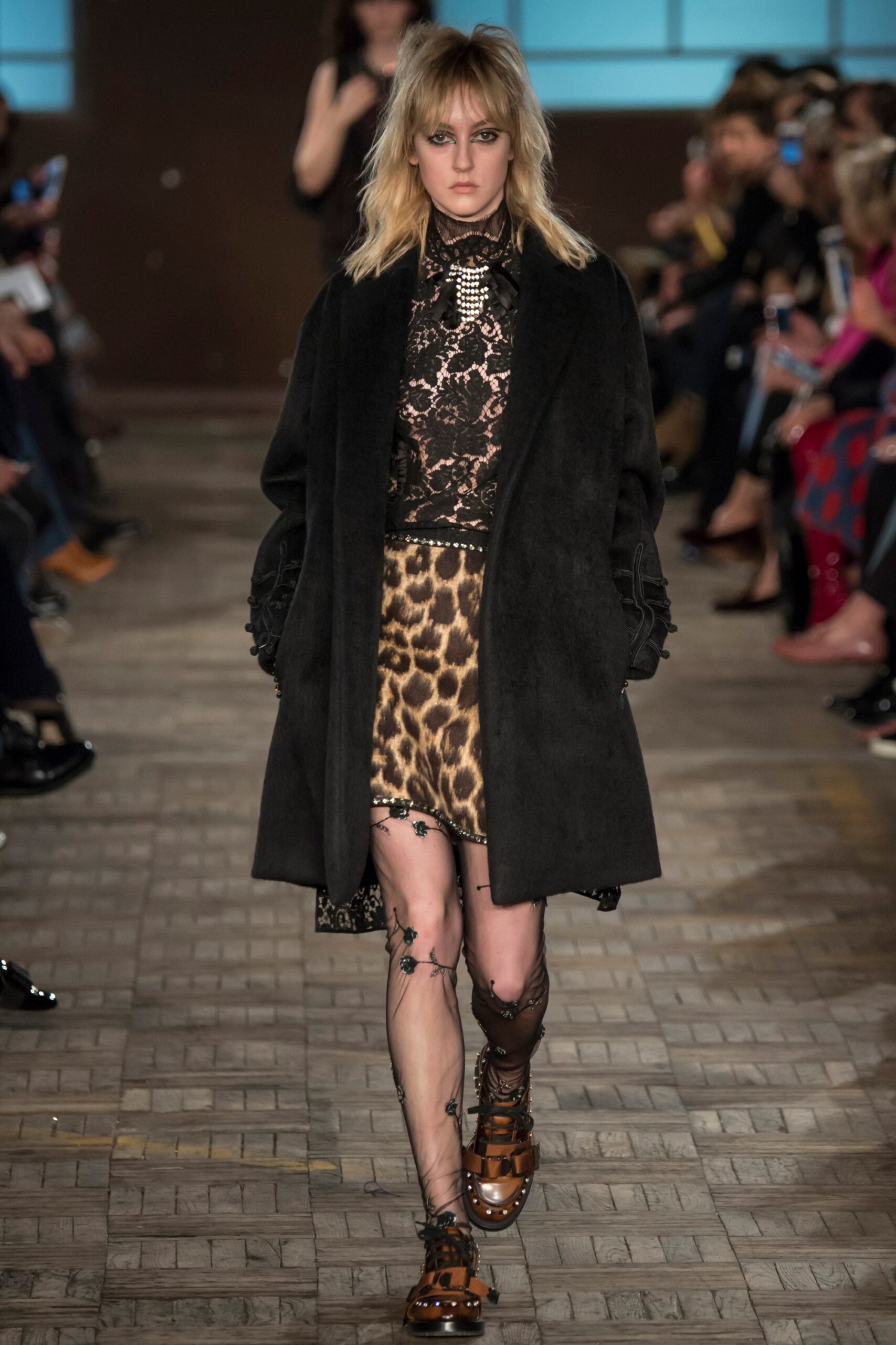 No. 21 F/W 16 Look 11