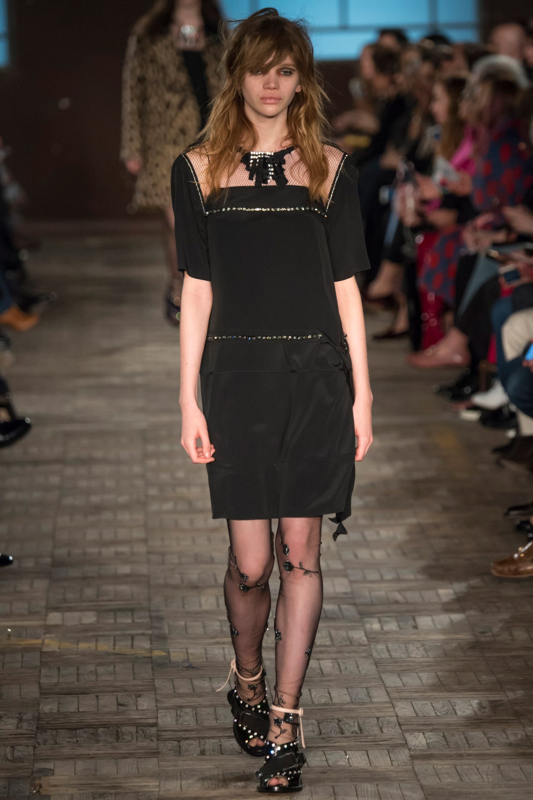 No. 21 F/W 16 Look 14