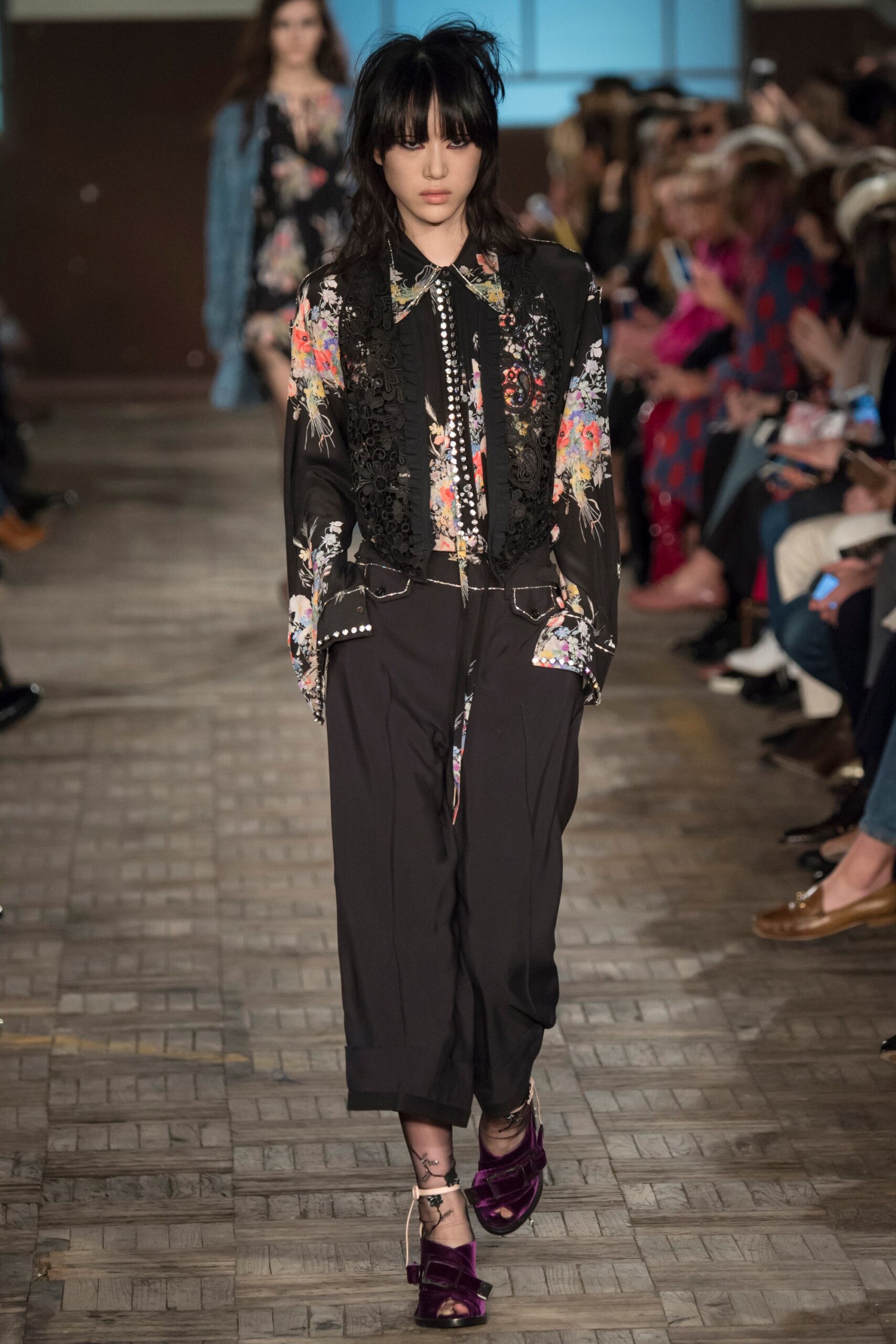No. 21 F/W 16 Look 18