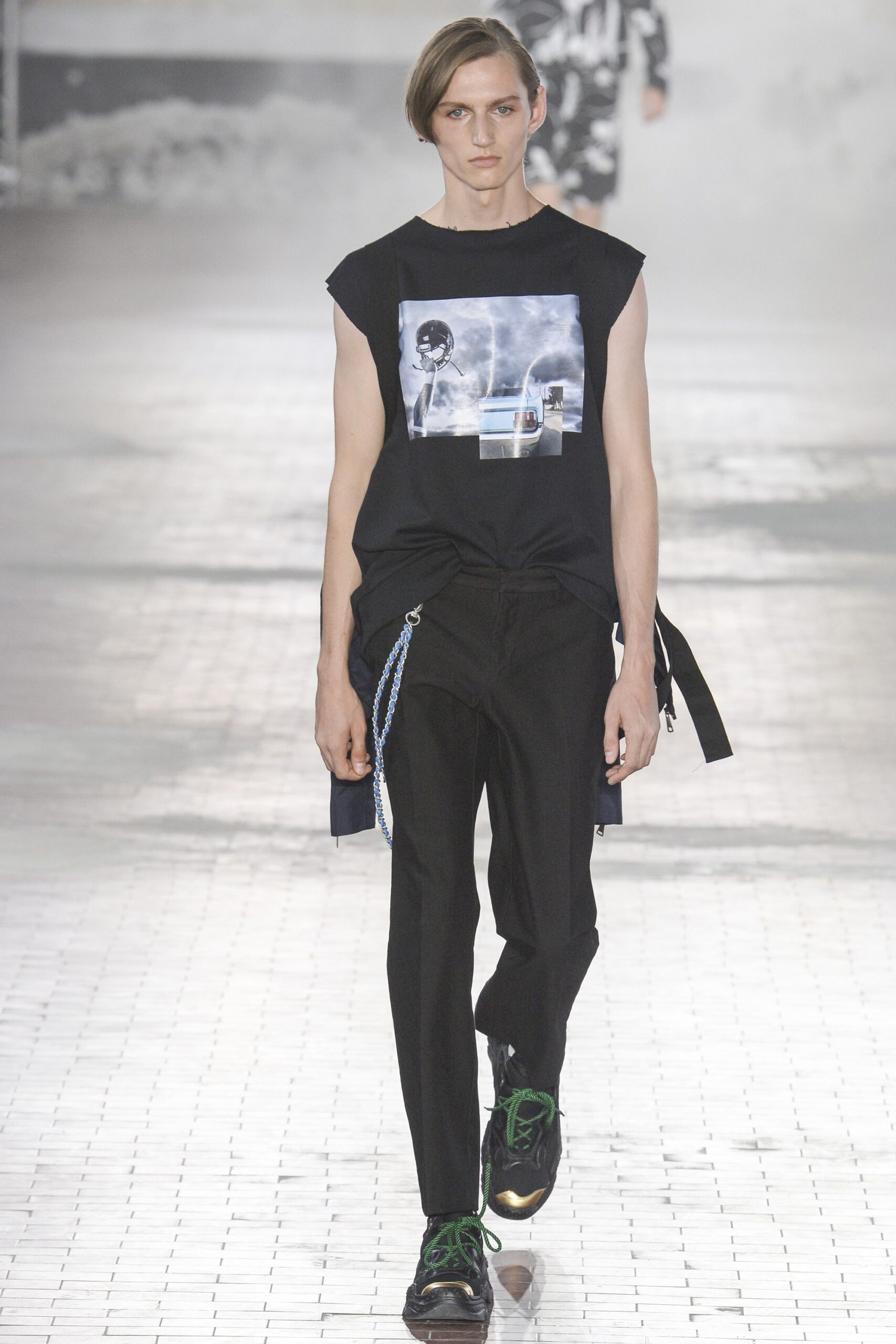 No. 21 S/S 18 Menswear Look 26