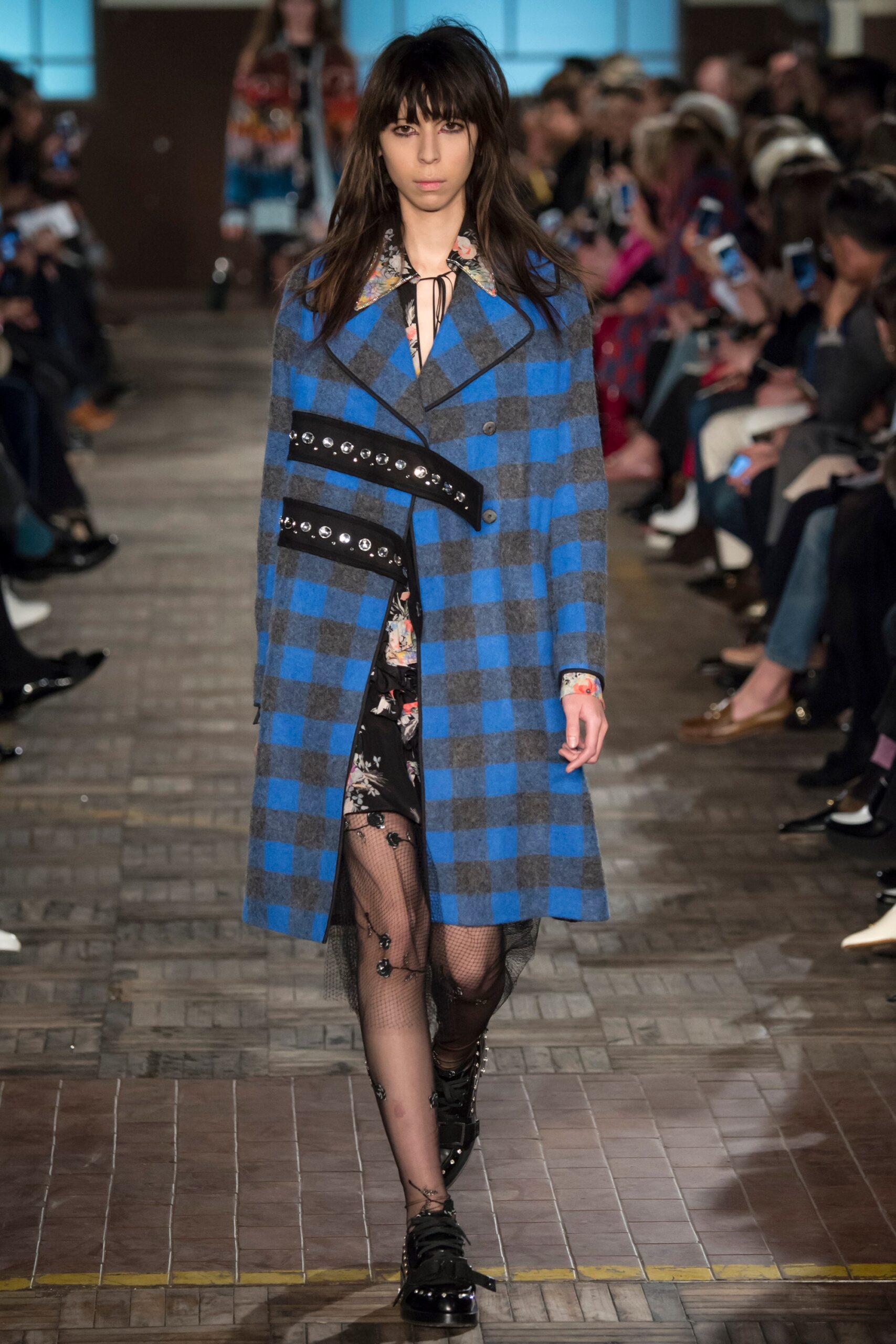 No. 21 F/W 16 Look 20