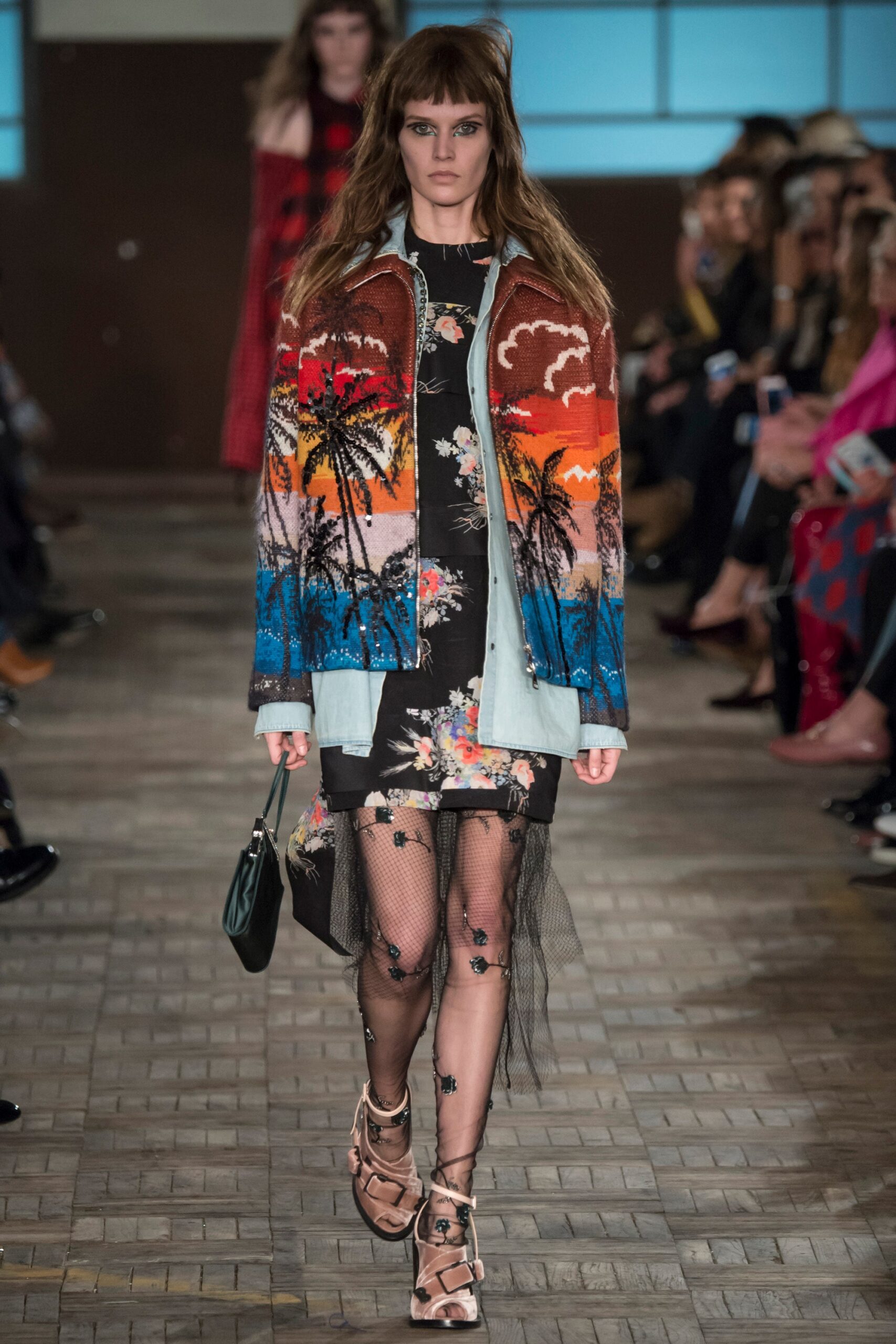 No. 21 F/W 16 Look 21