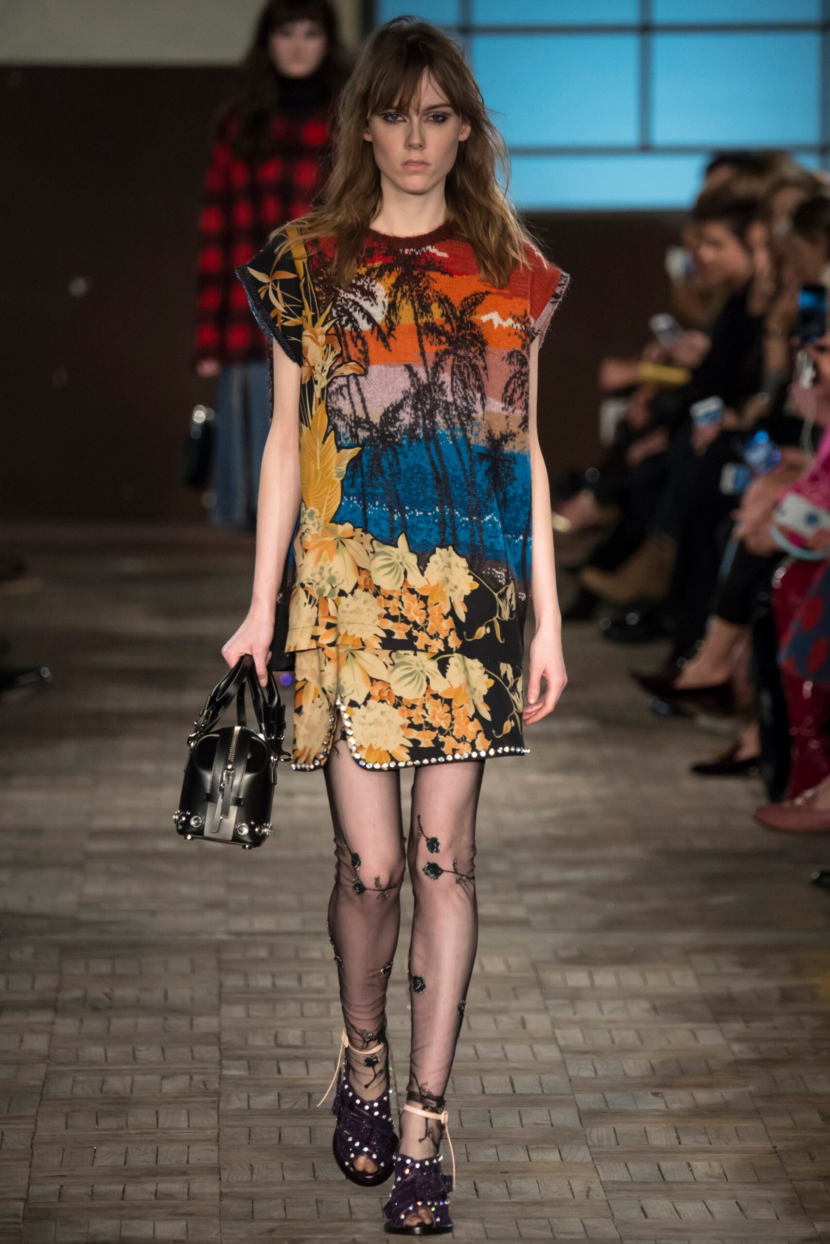 No. 21 F/W 16 Look 23