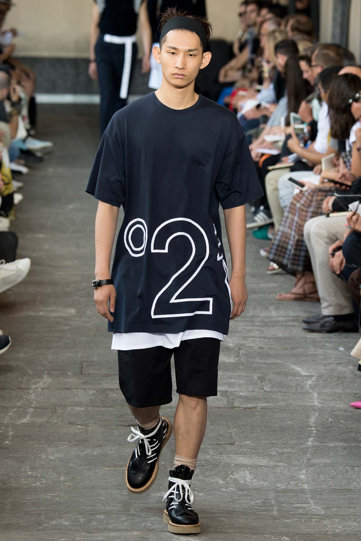 No. 21 S/S 16 Menswear Look 24