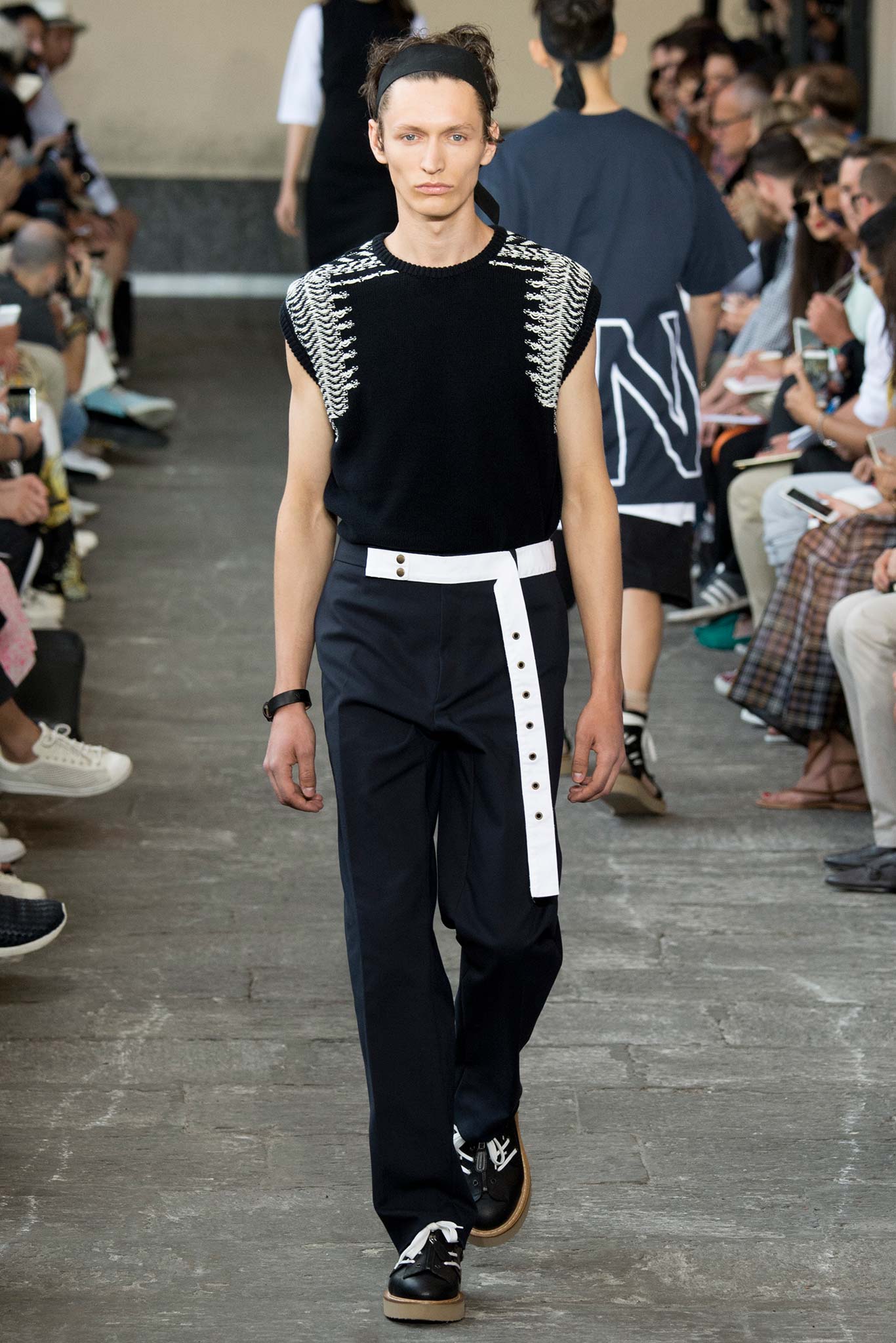 No. 21 S/S 16 Menswear Look 25