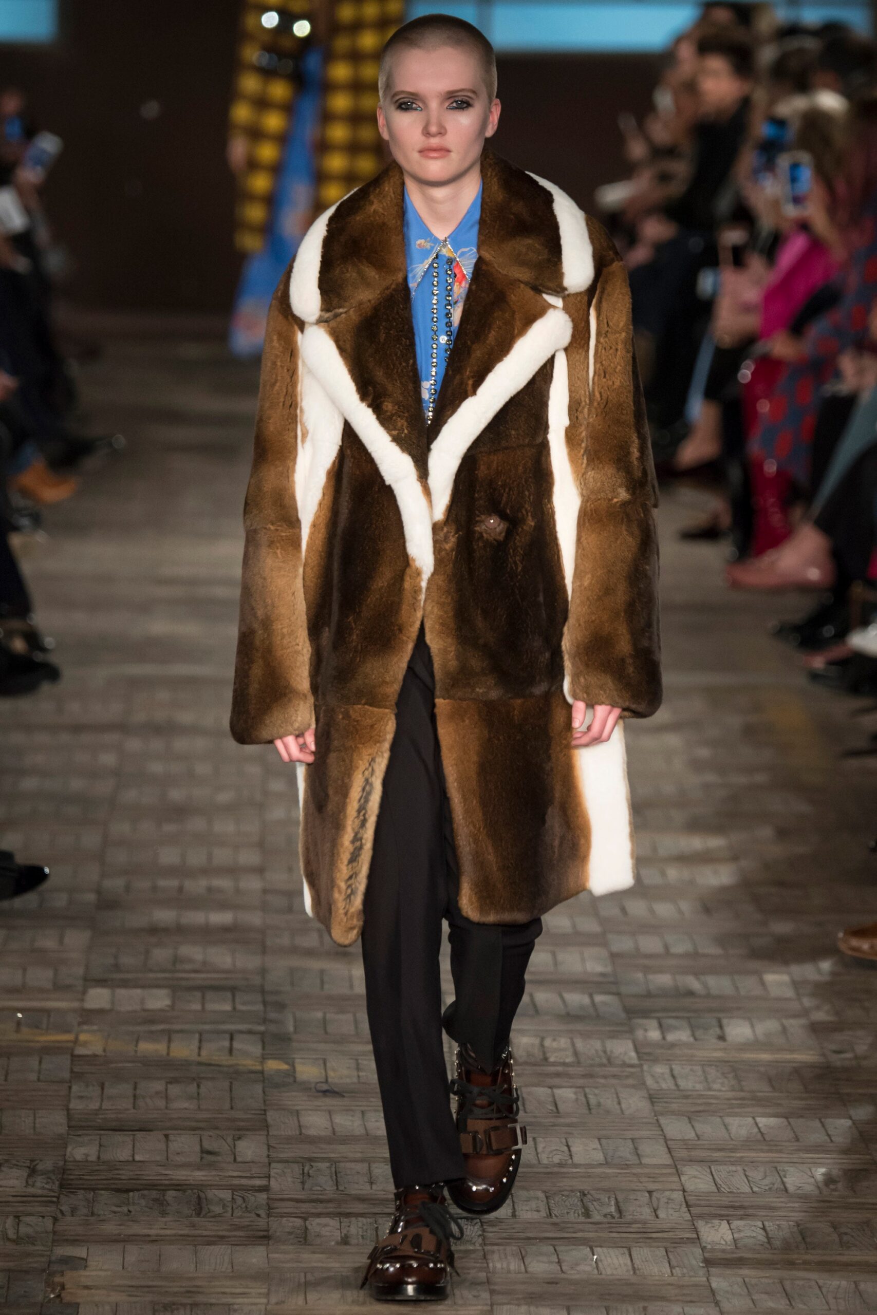 No. 21 F/W 16 Look 29