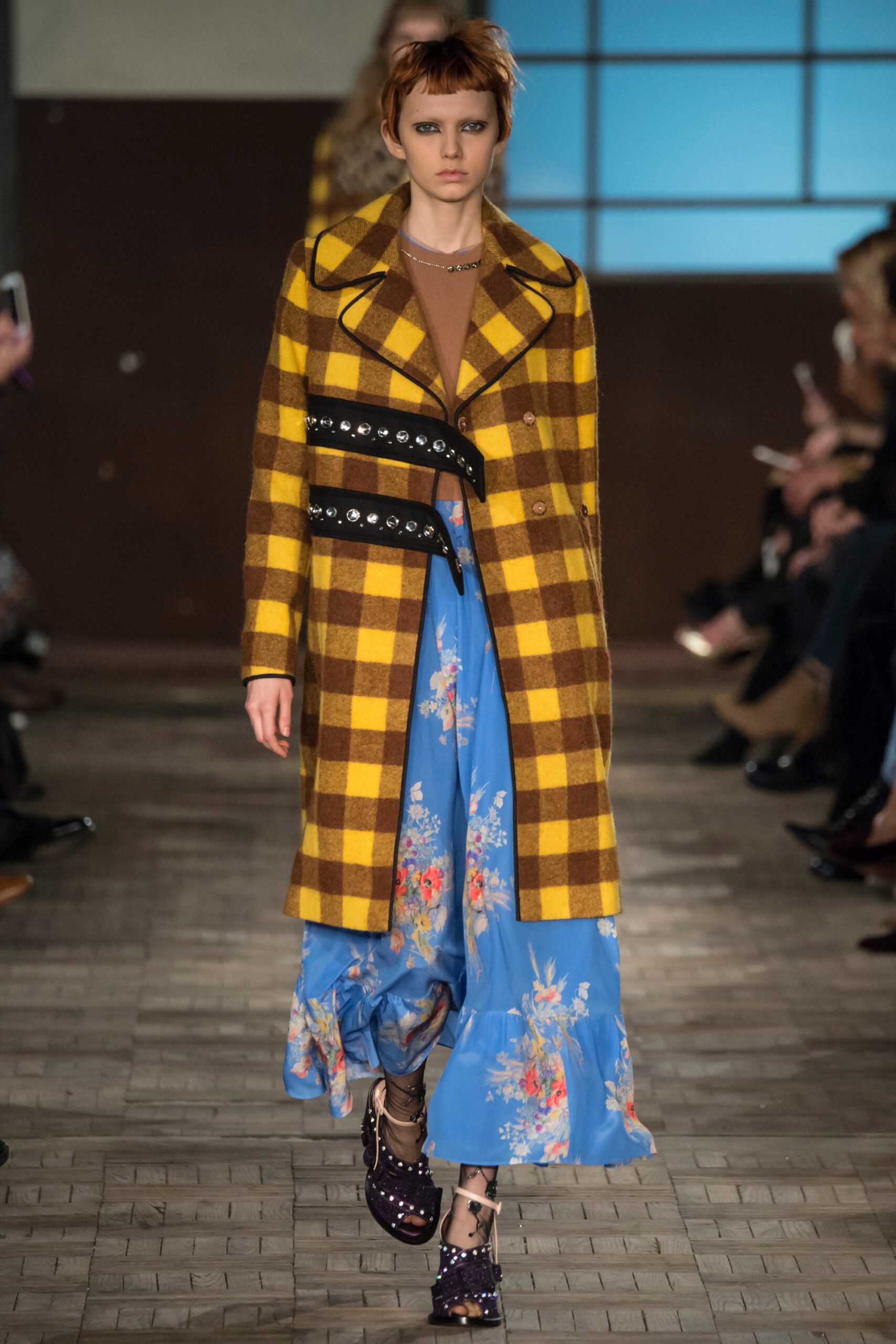 No. 21 F/W 16 Look 30