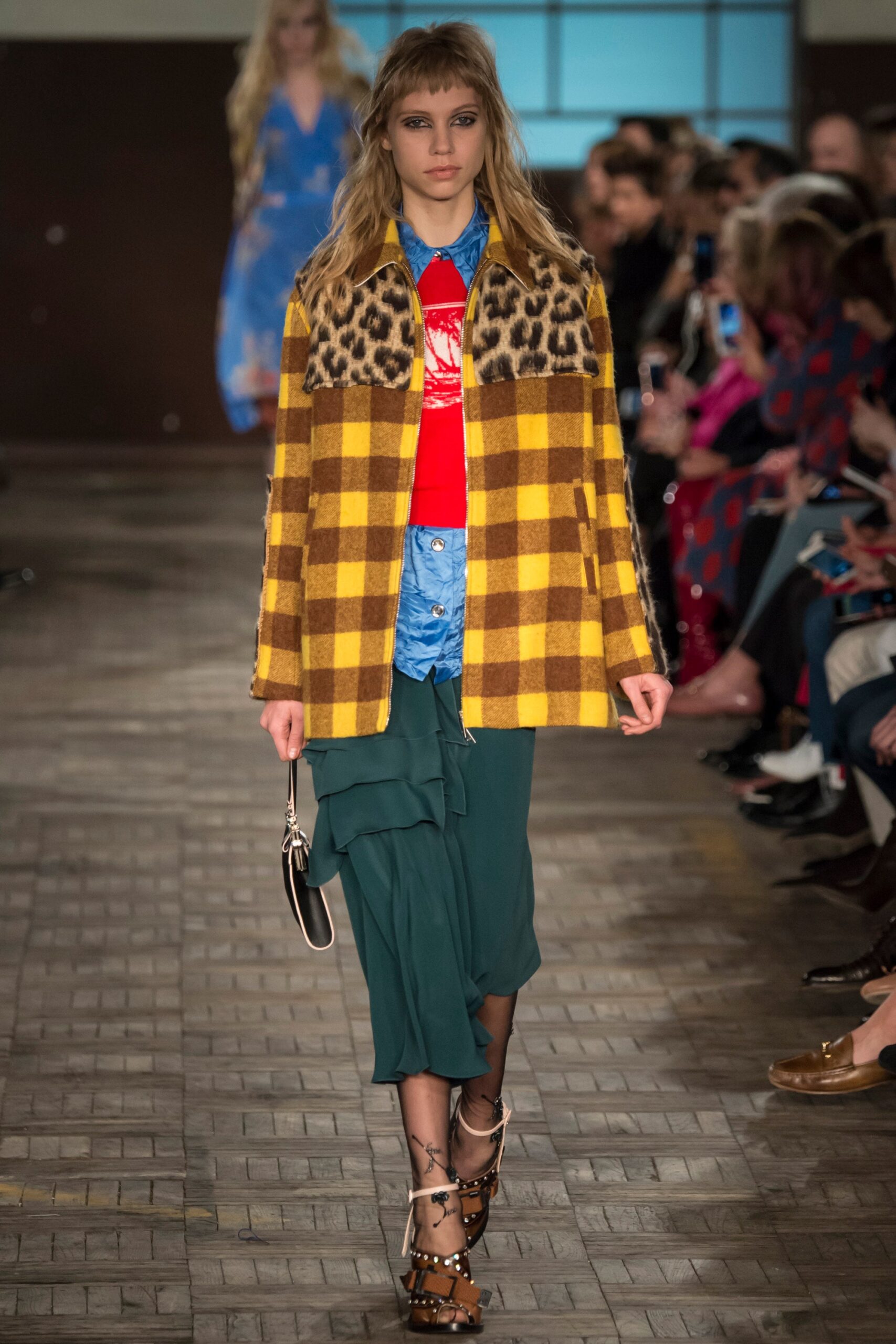 No. 21 F/W 16 Look 31