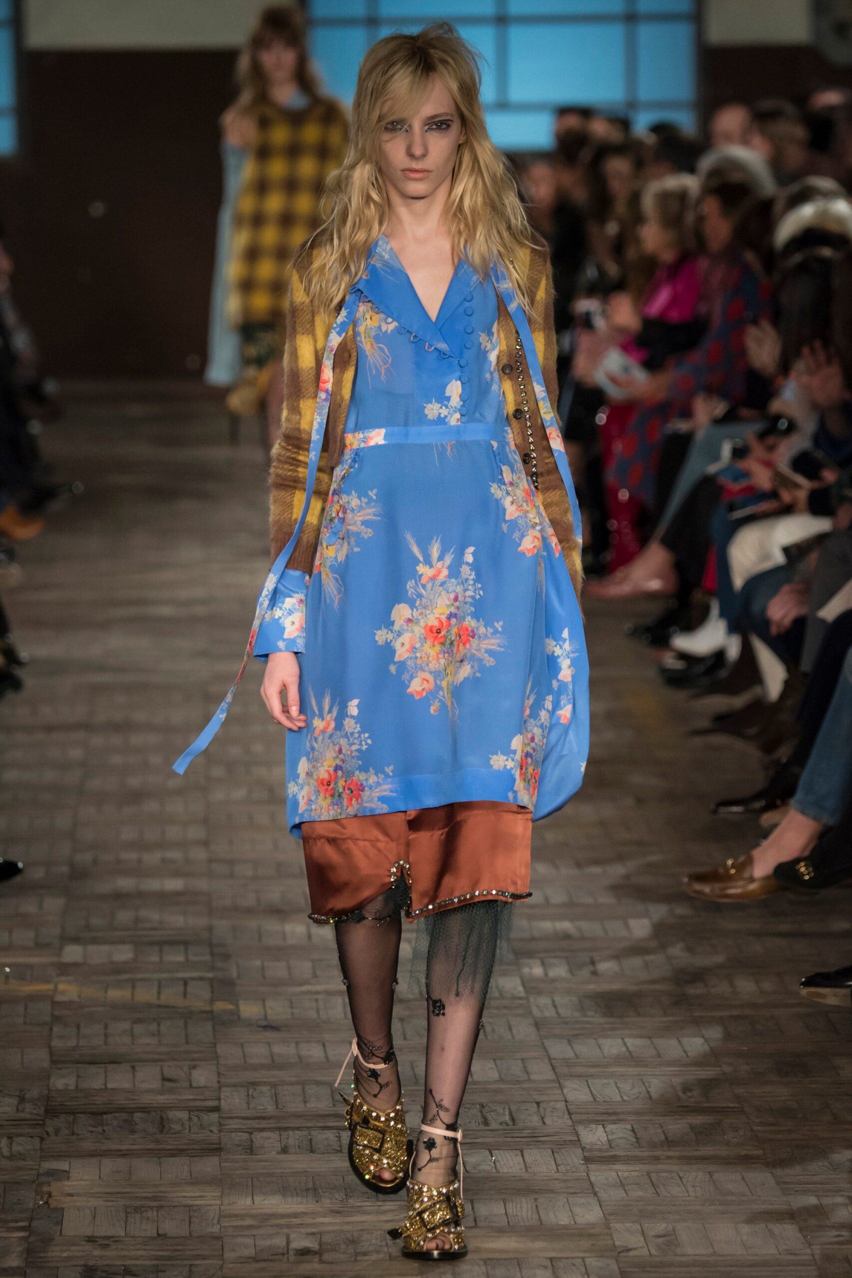 No. 21 F/W 16 Look 32