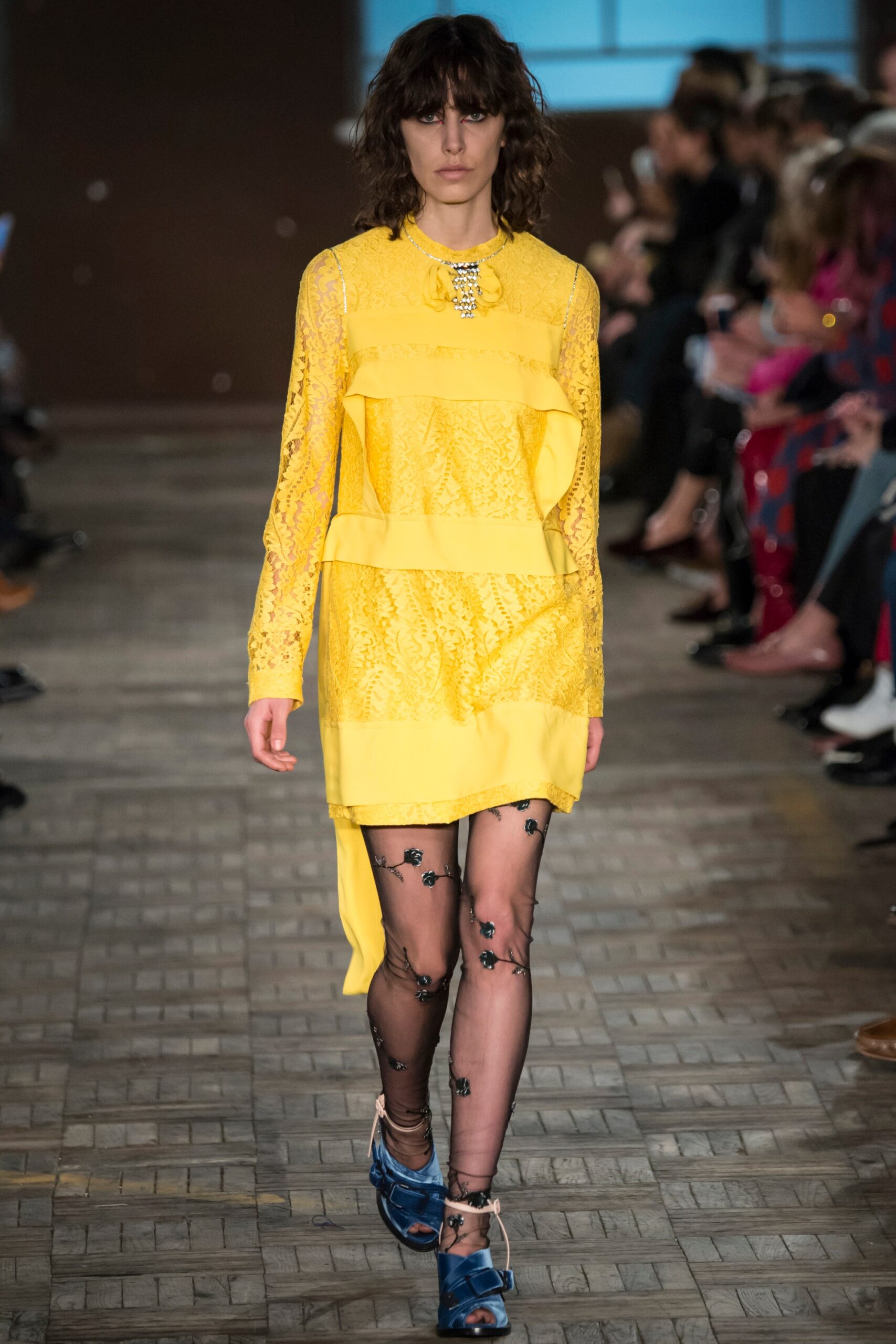 No. 21 F/W 16 Look 36
