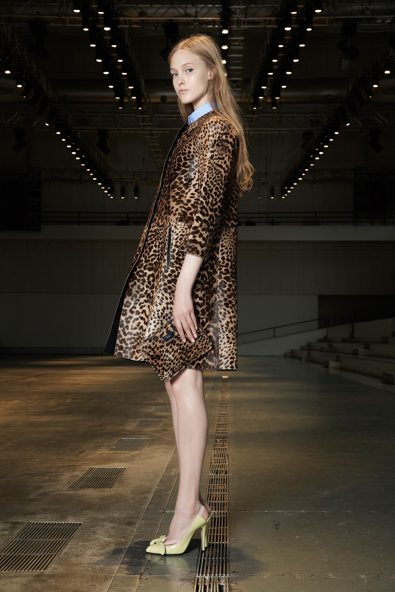 No. 21 Resort 14 Look 15