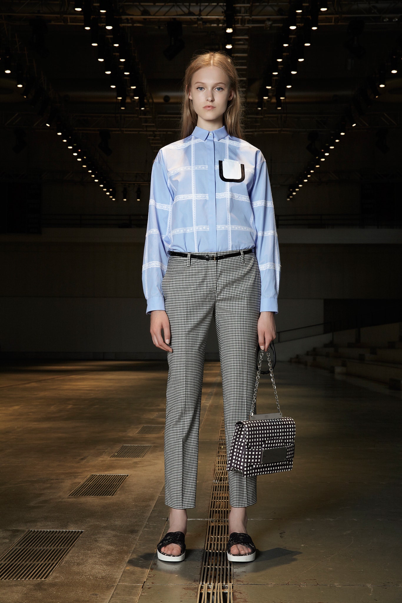 No. 21 Resort 14 Look 23