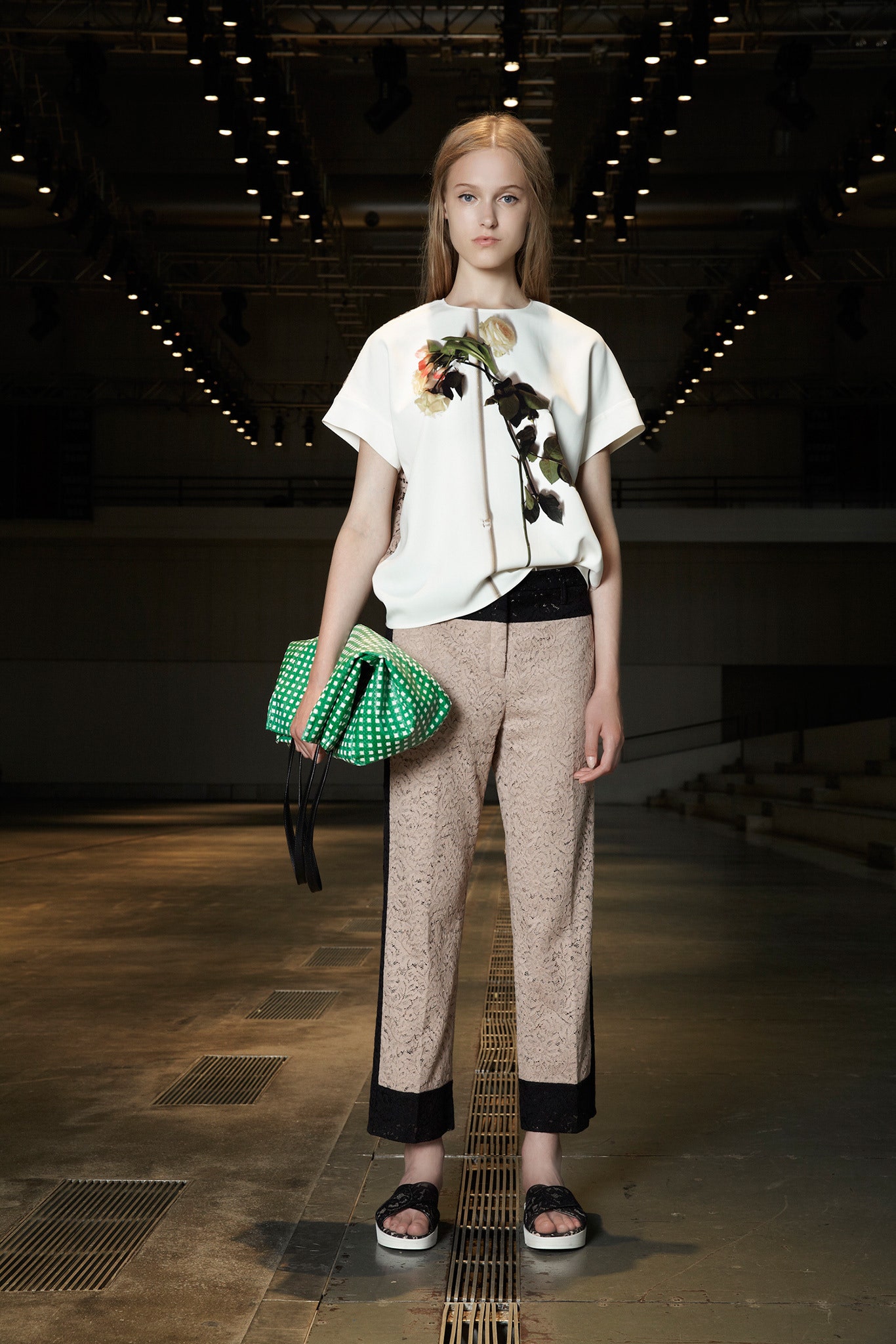 No. 21 Resort 14 Look 29