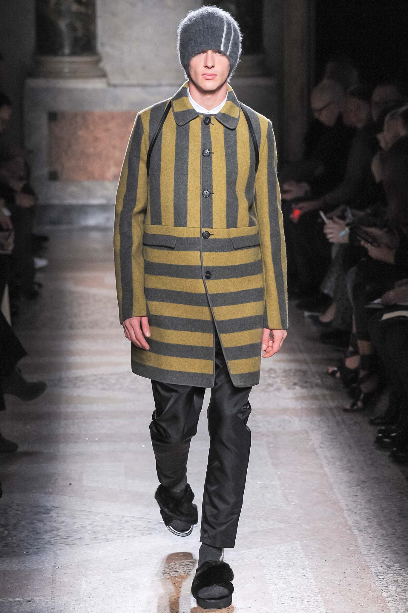 No. 21 F/W 15 Menswear Look 29