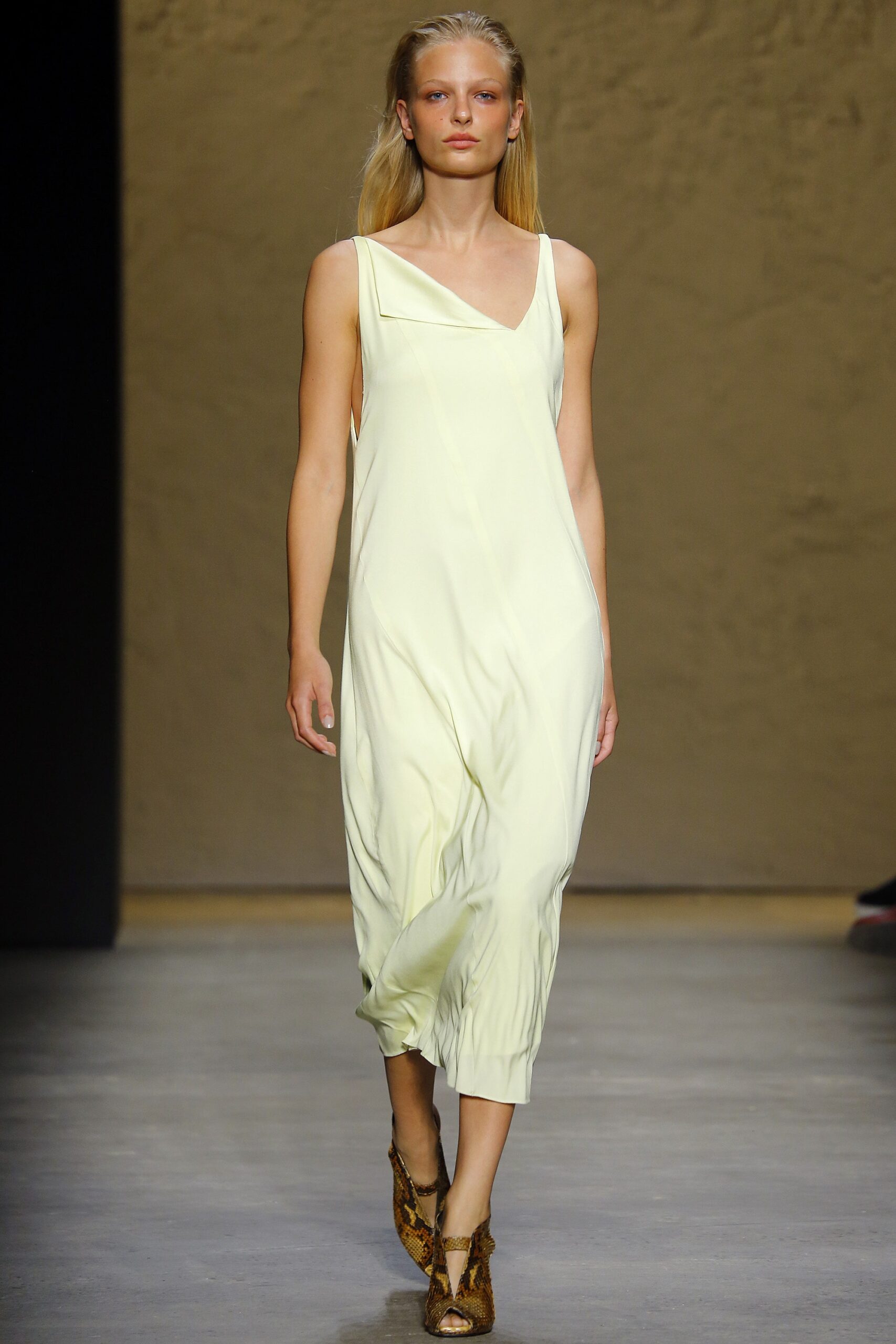 Narciso Rodriguez S/S 16 Look 21
