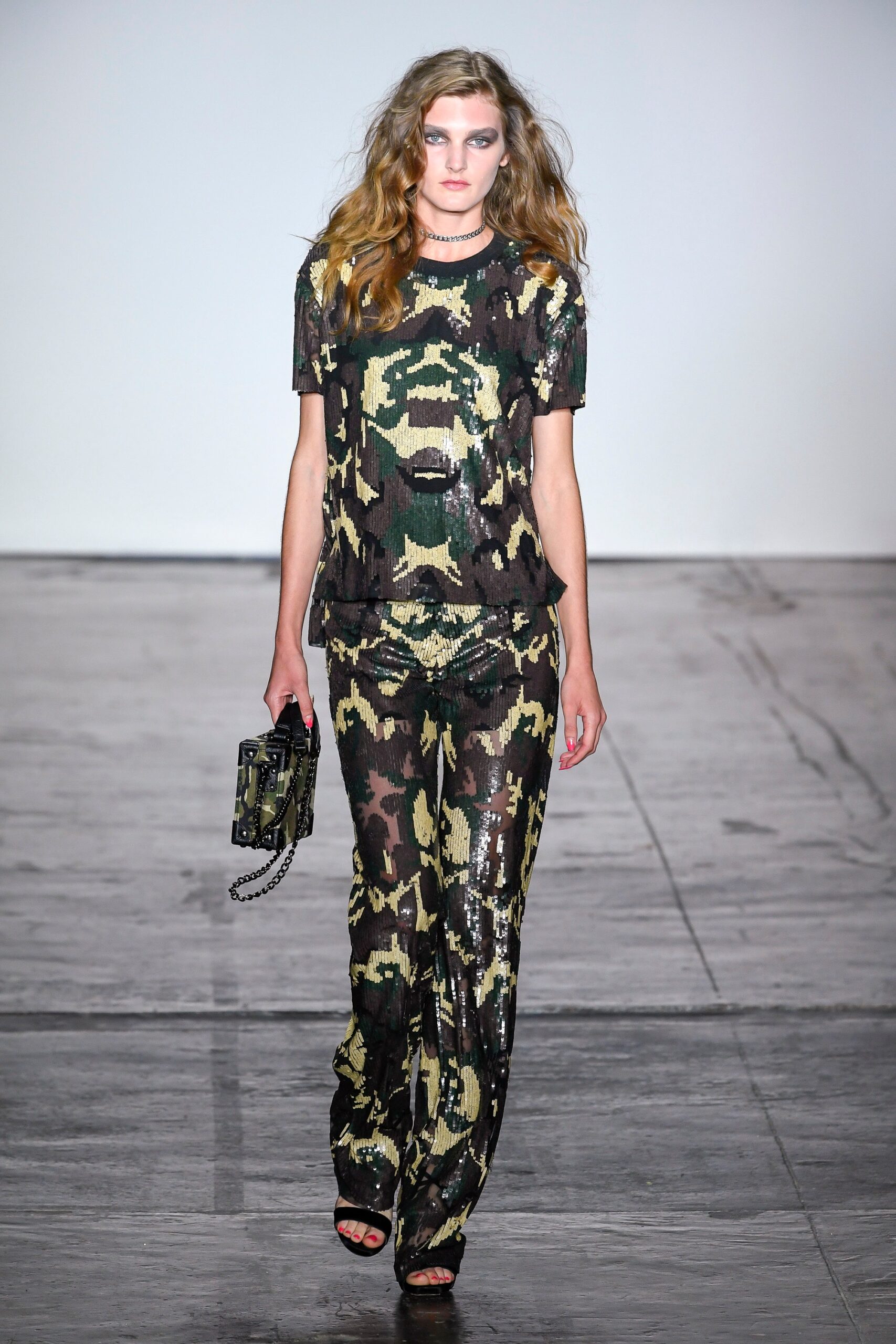 Nicole Miller S/S 19 Look 26