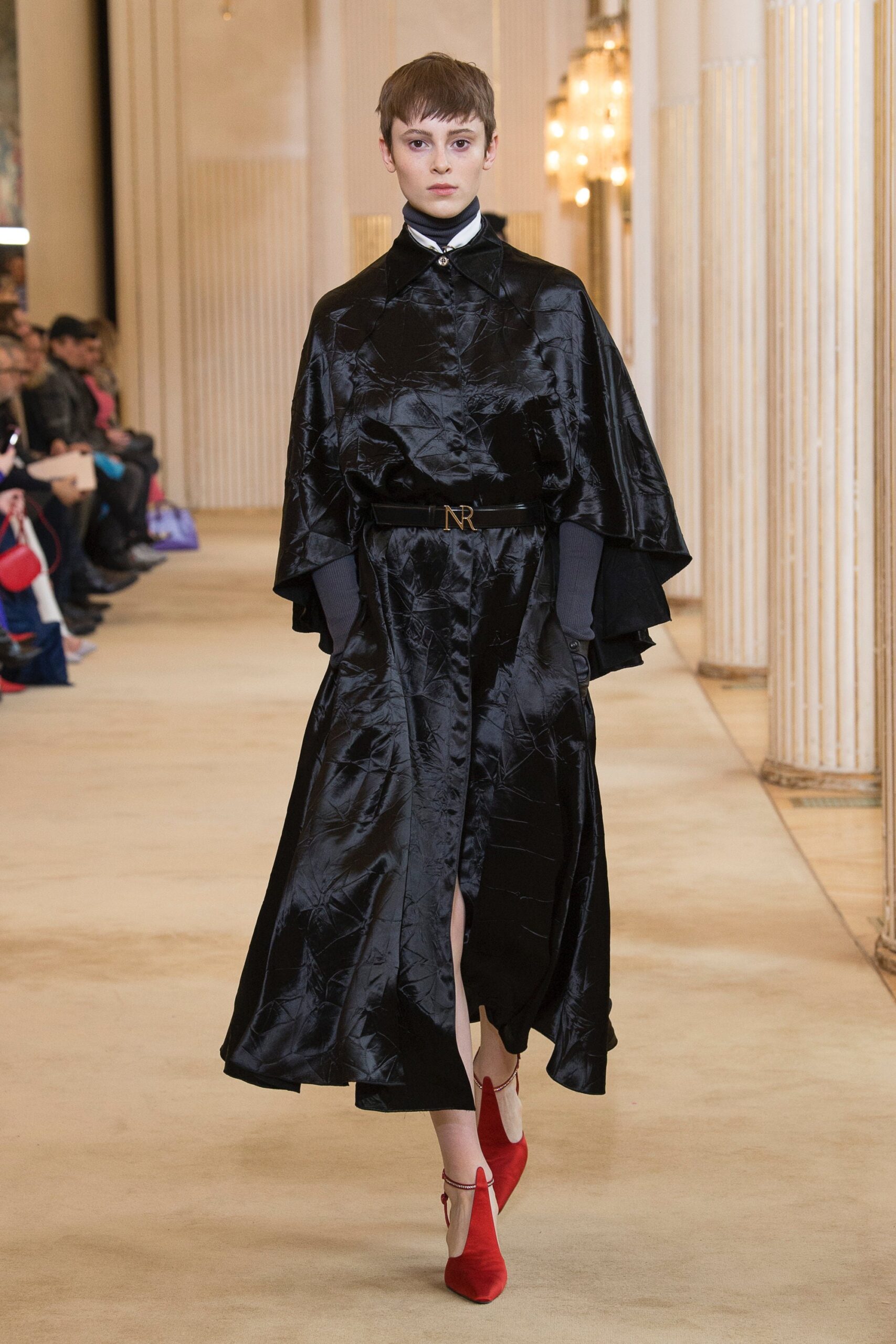 Nina Ricci F/W 18 Look 8