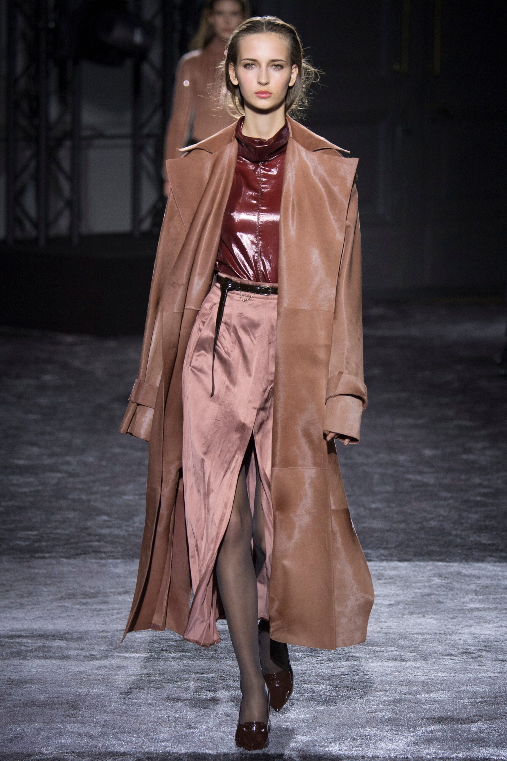 Nina Ricci F/W 16 Look 6
