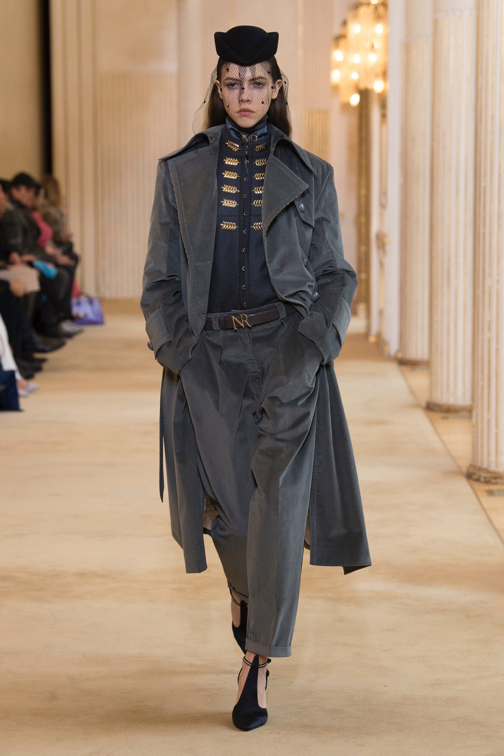 Nina Ricci F/W 18 Look 13