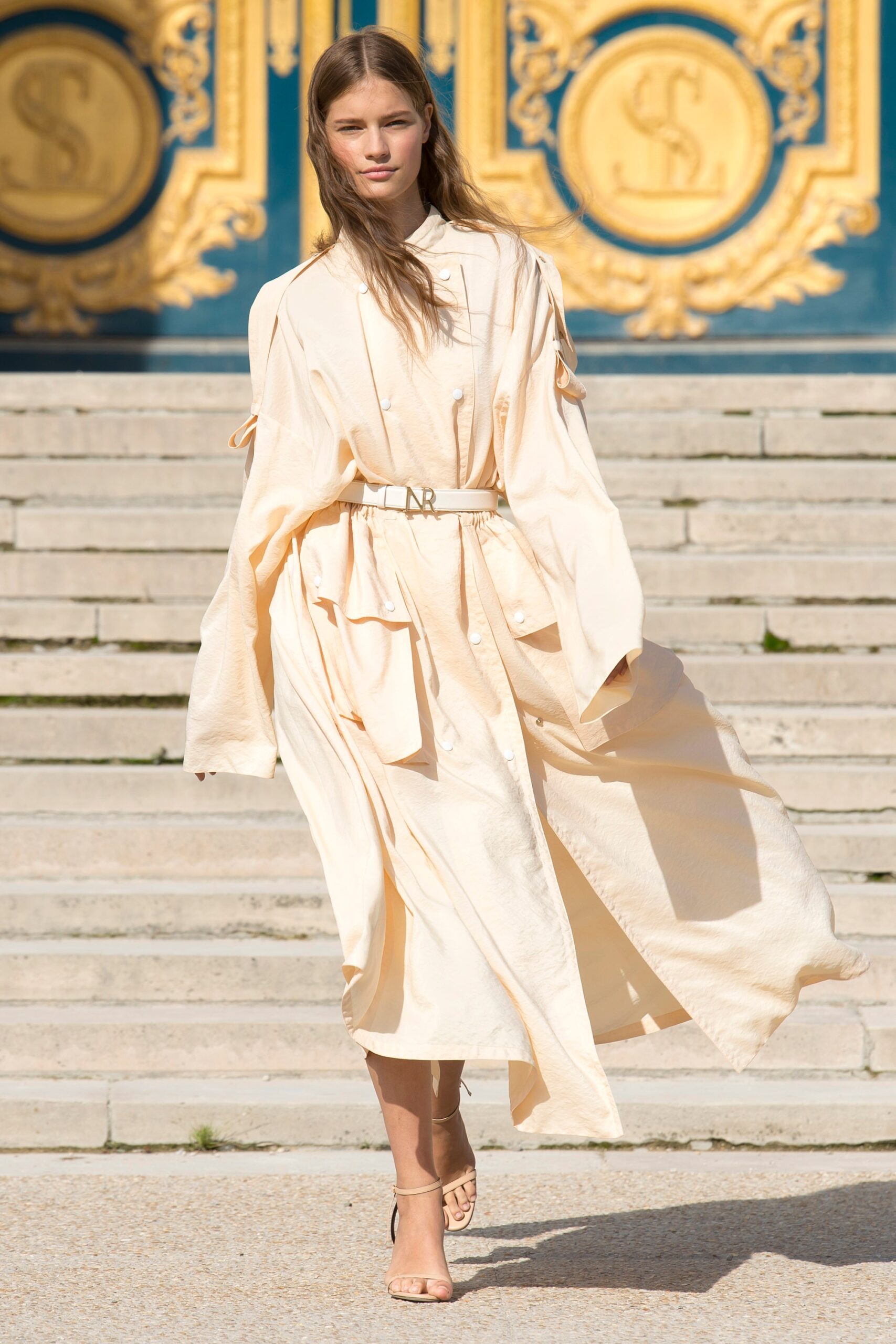 Nina Ricci S/S 18 Look 13