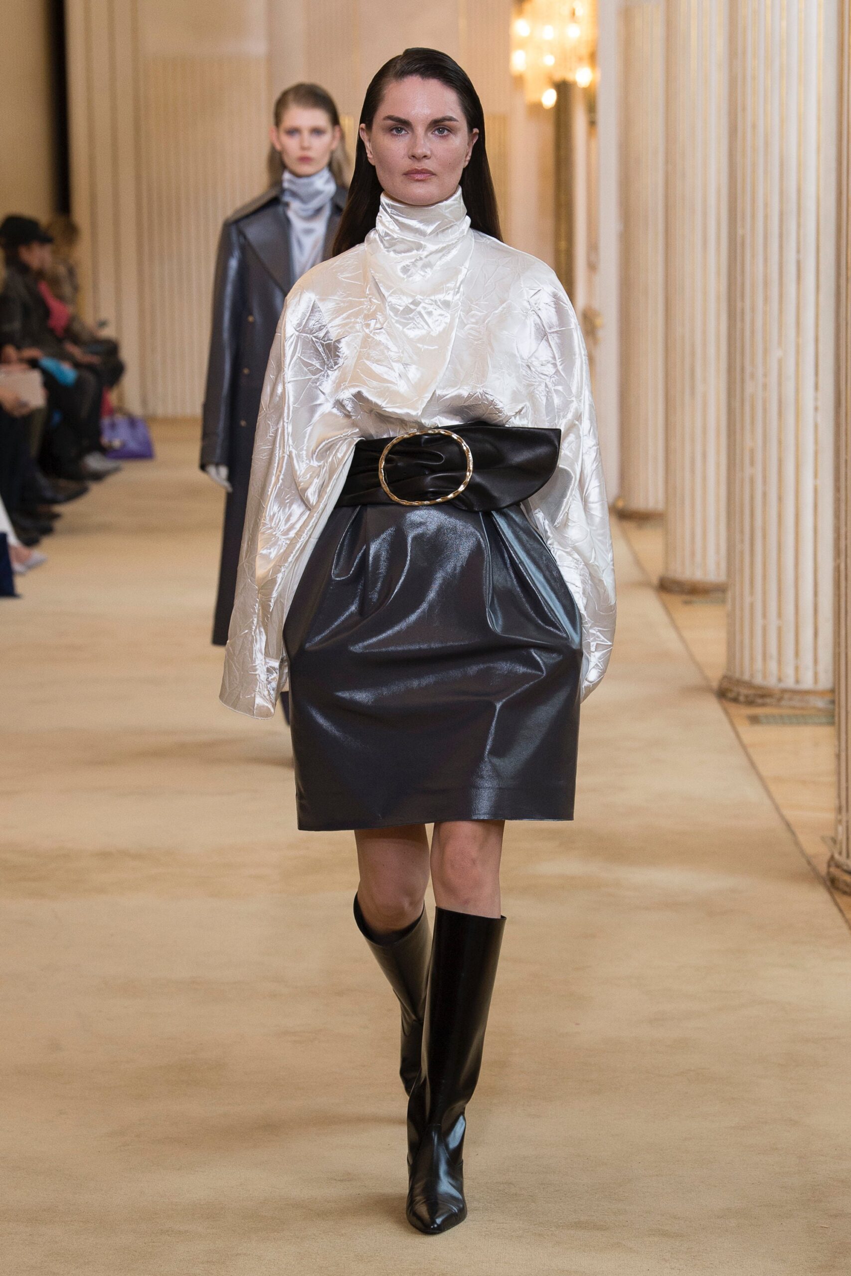 Nina Ricci F/W 18 Look 18