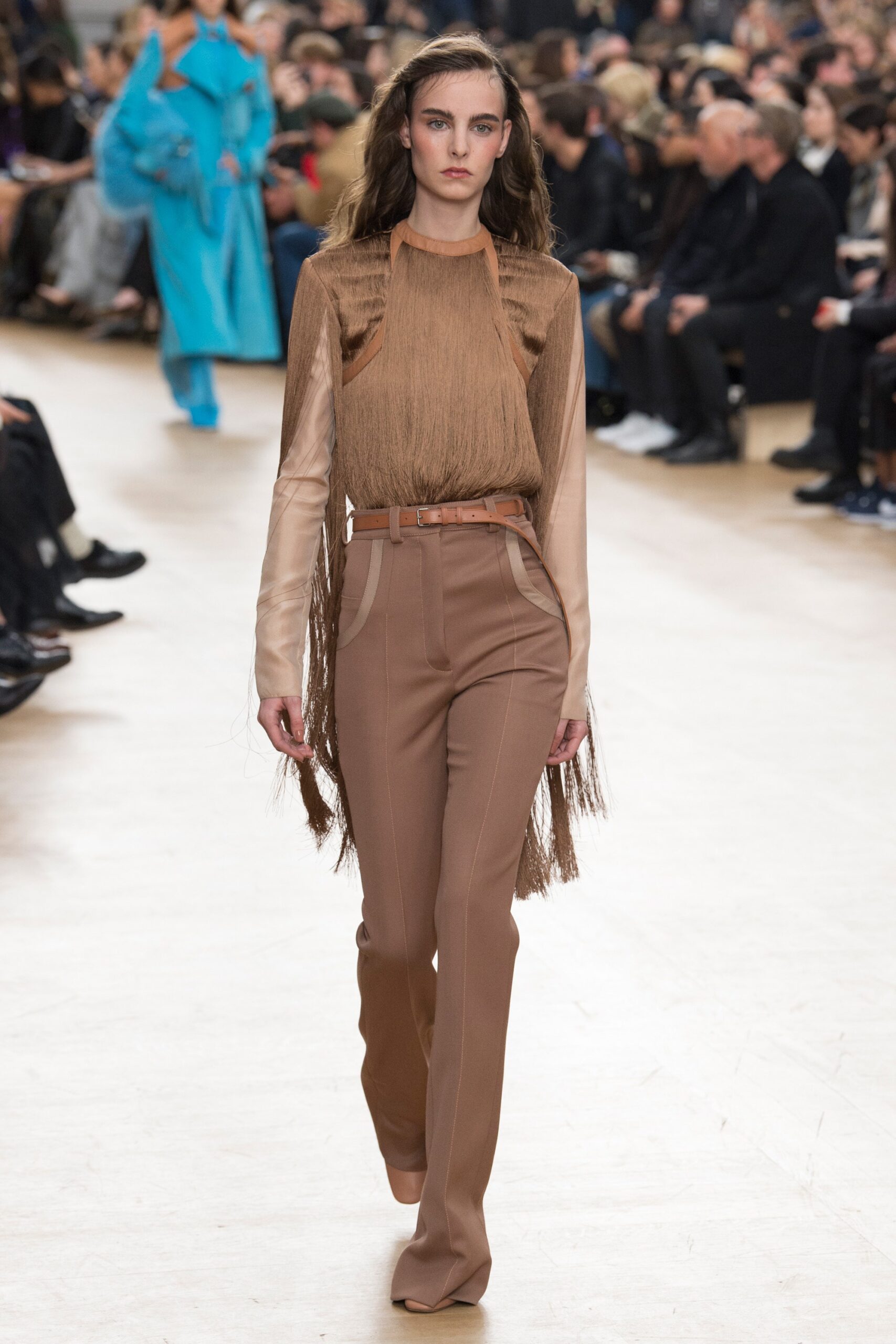 Nina Ricci F/W 17 Look 19