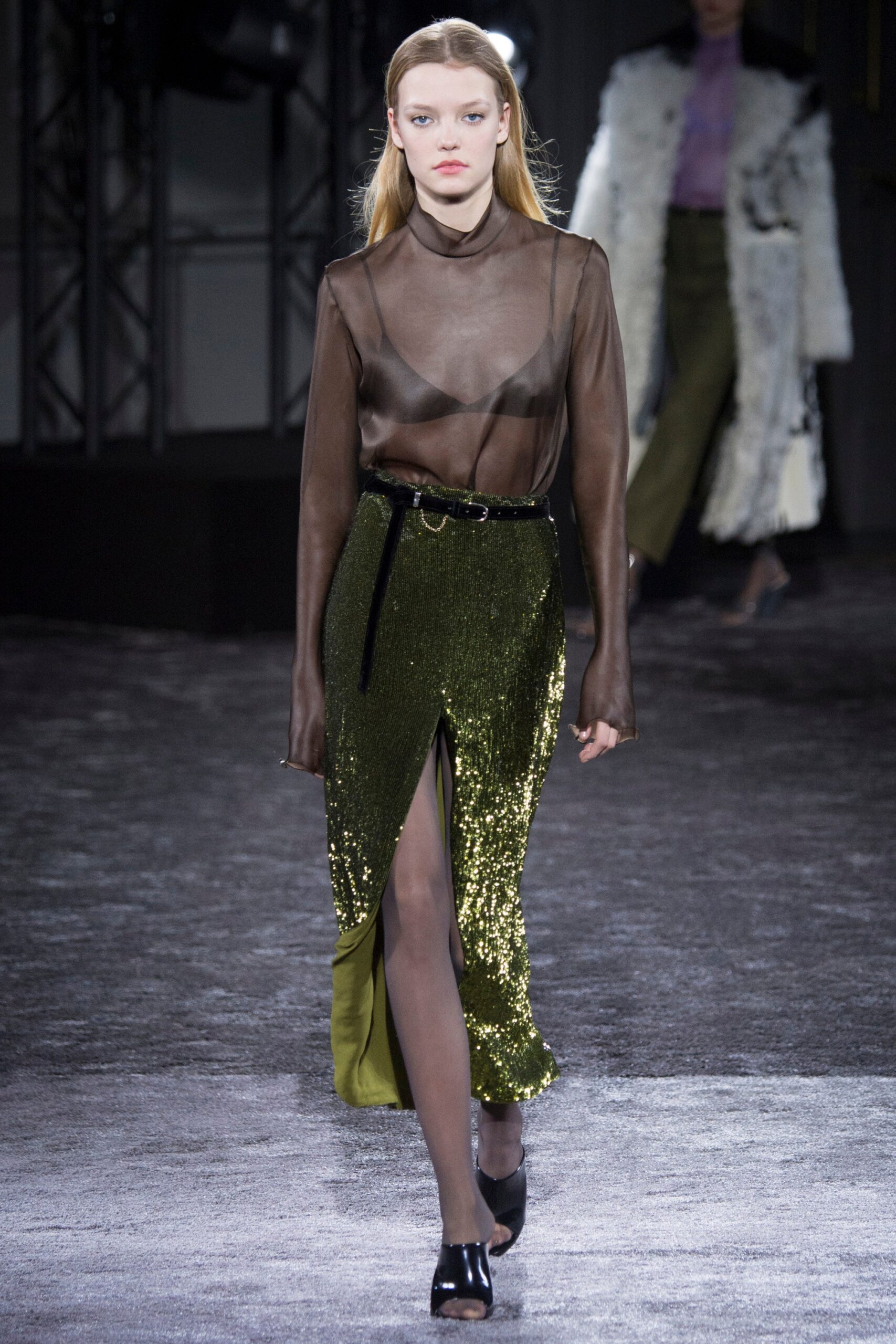 Nina Ricci F/W 16 Look 21