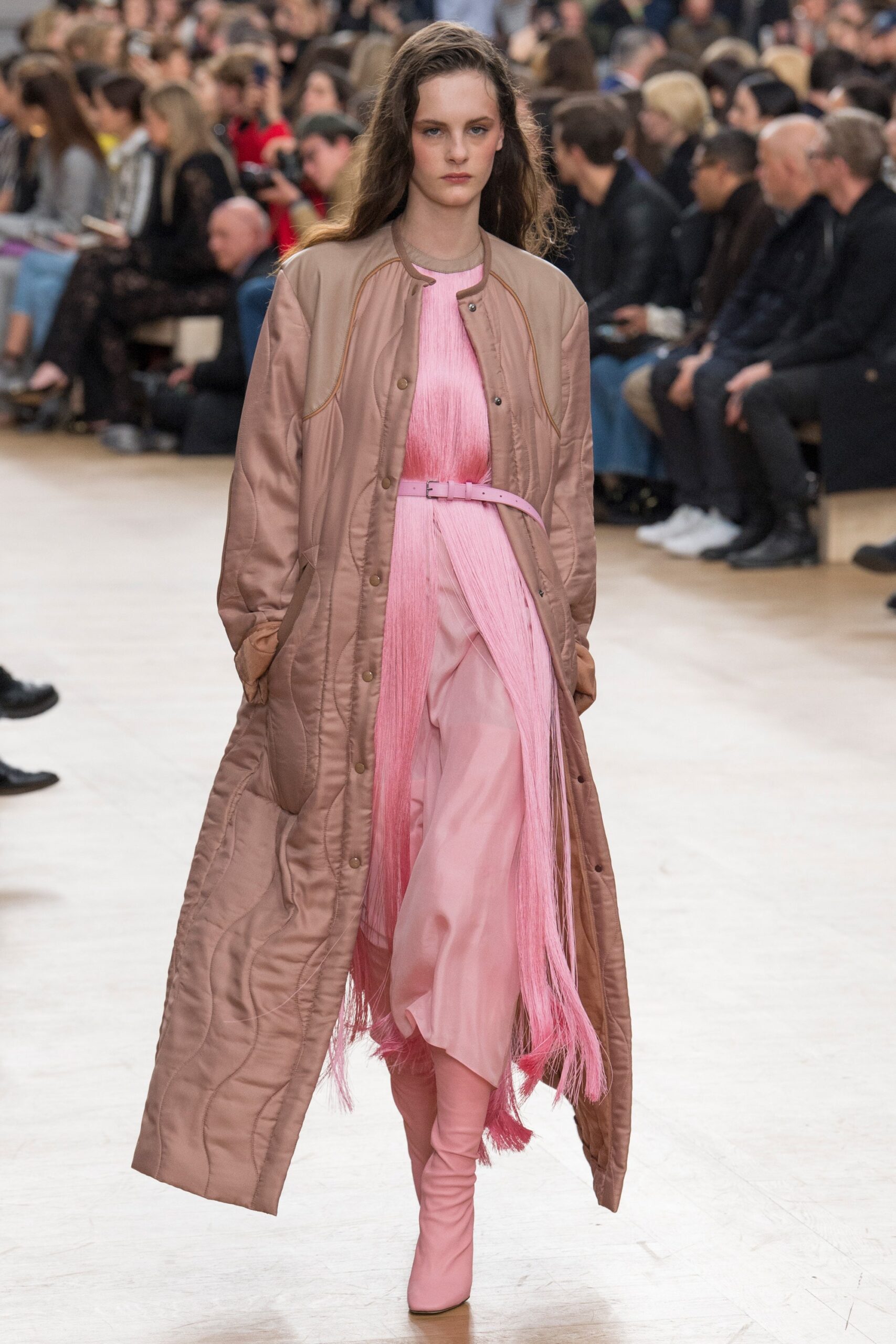 Nina Ricci F/W 17 Look 36