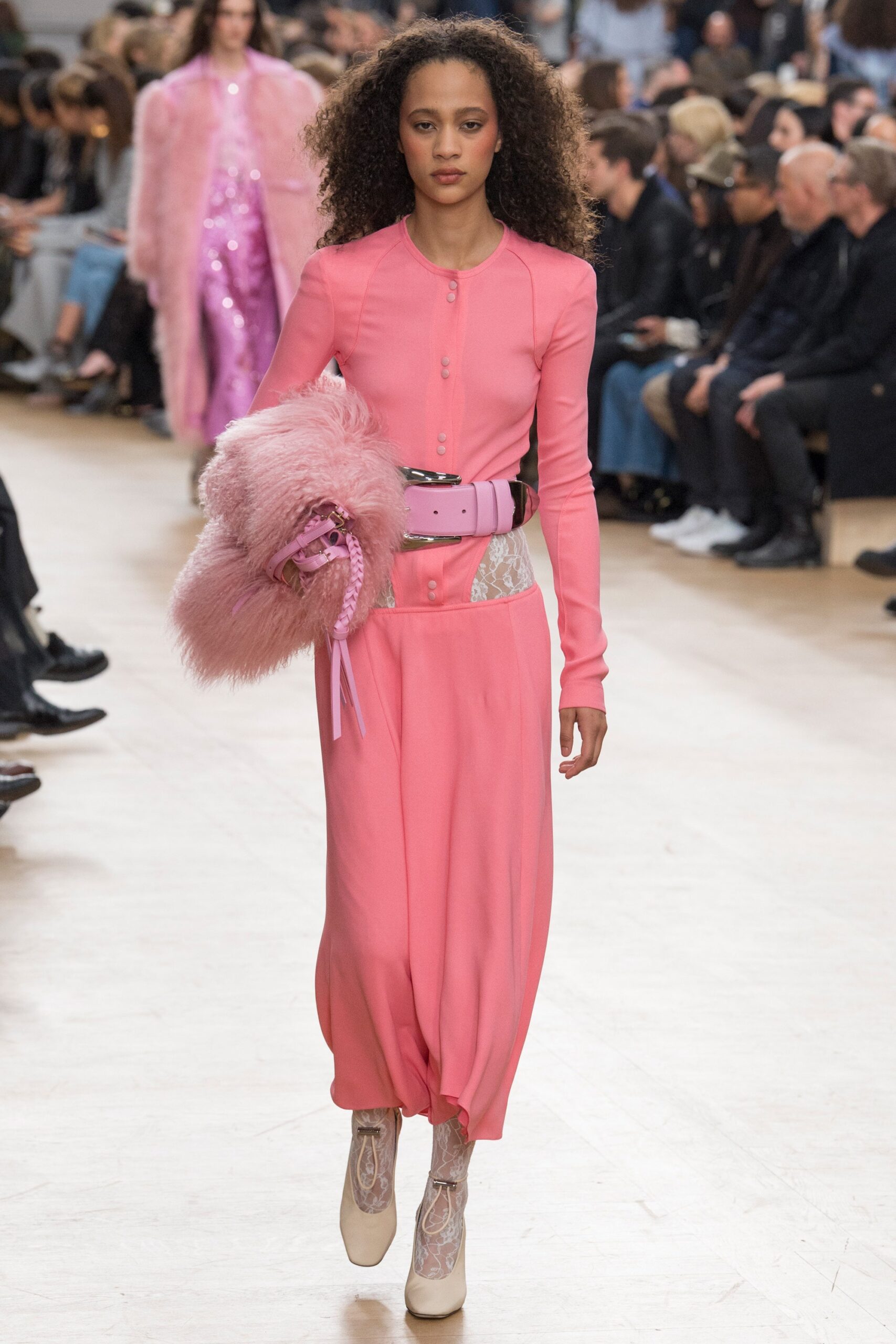 Nina Ricci F/W 17 Look 37