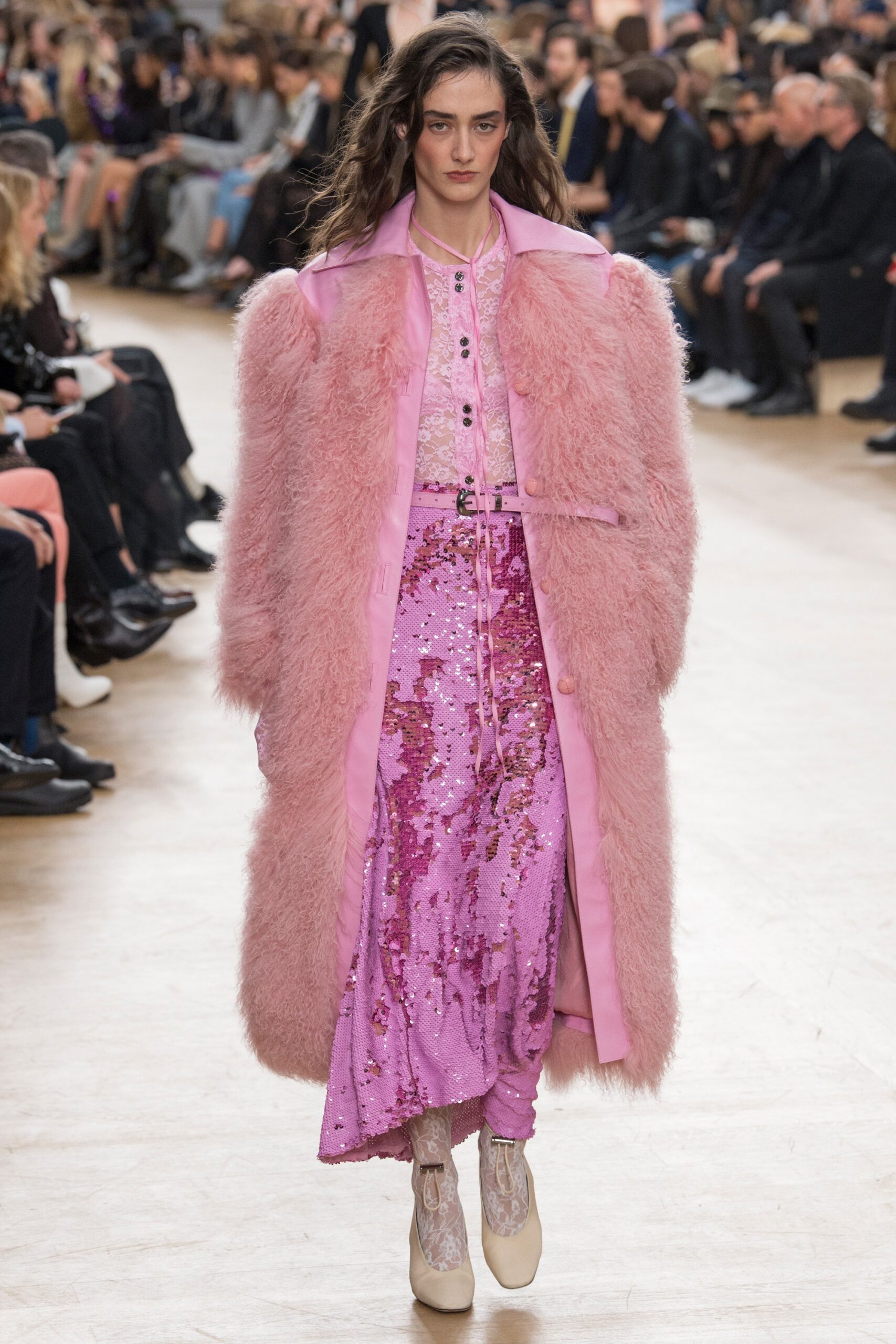 Nina Ricci F/W 17 Look 38